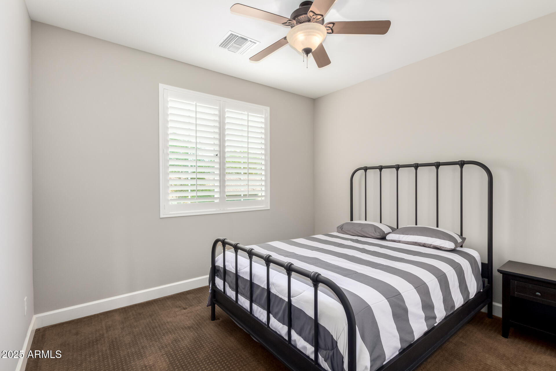 3632 E COMSTOCK Drive