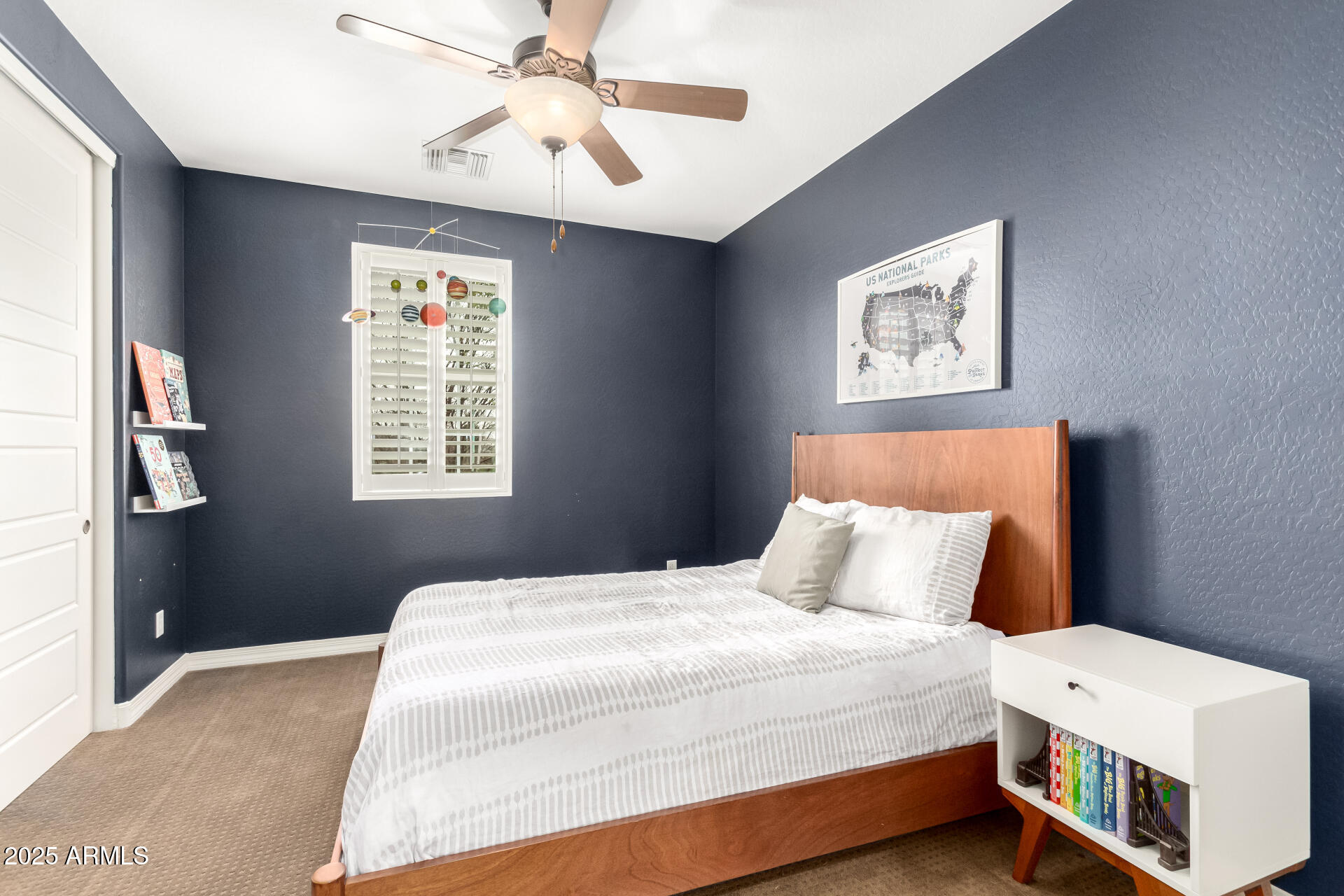 3632 E COMSTOCK Drive