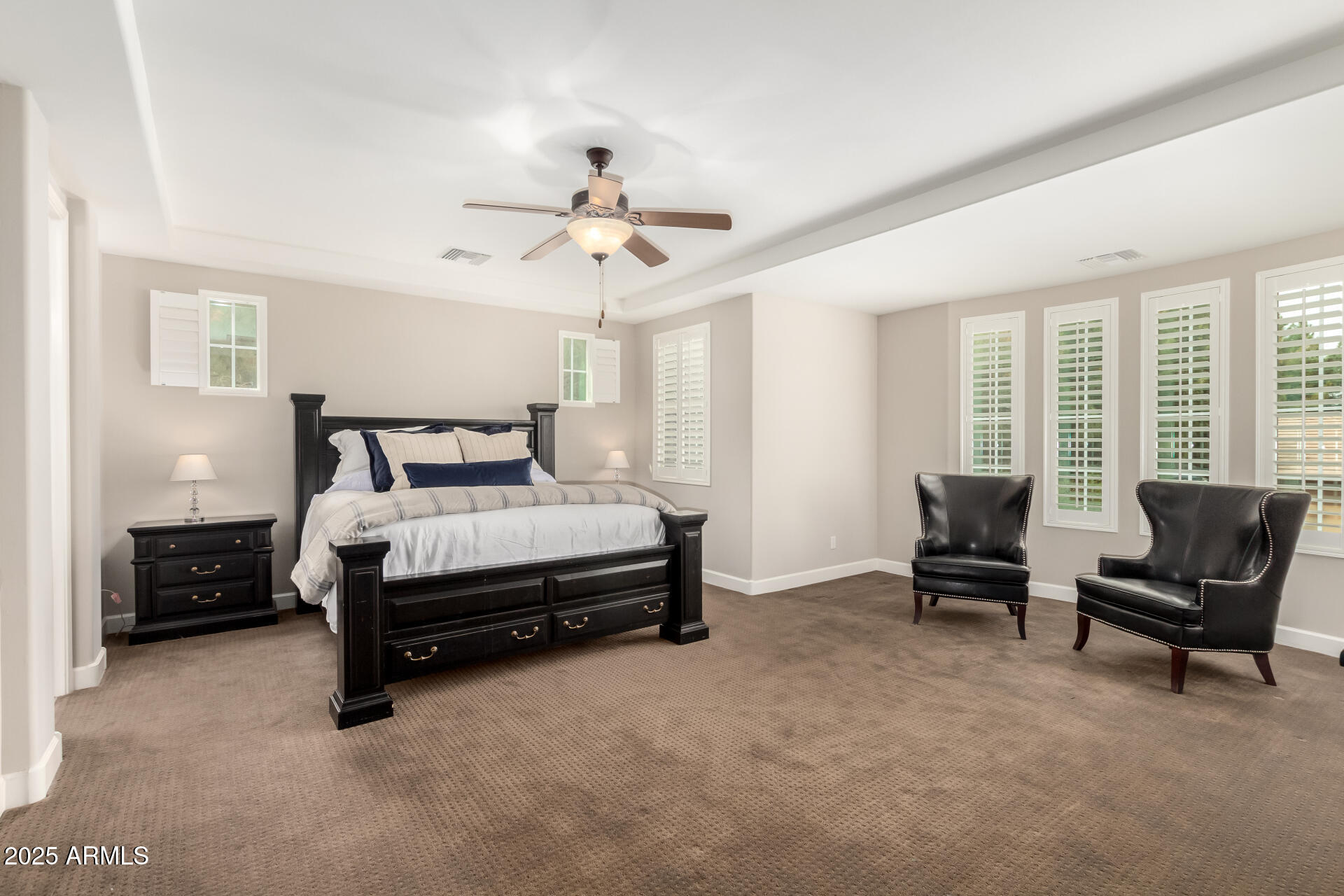 3632 E COMSTOCK Drive