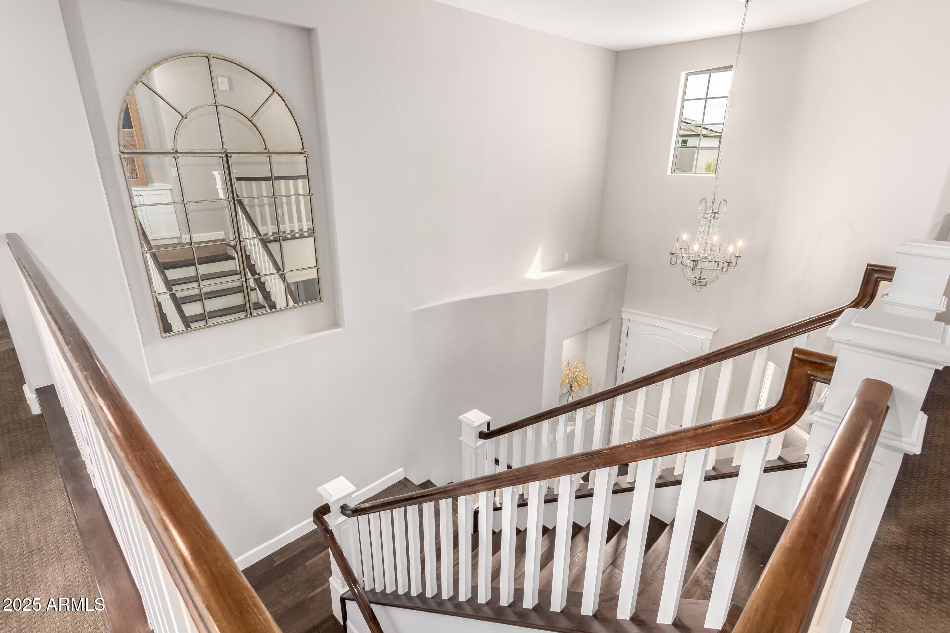 3632 E COMSTOCK Drive