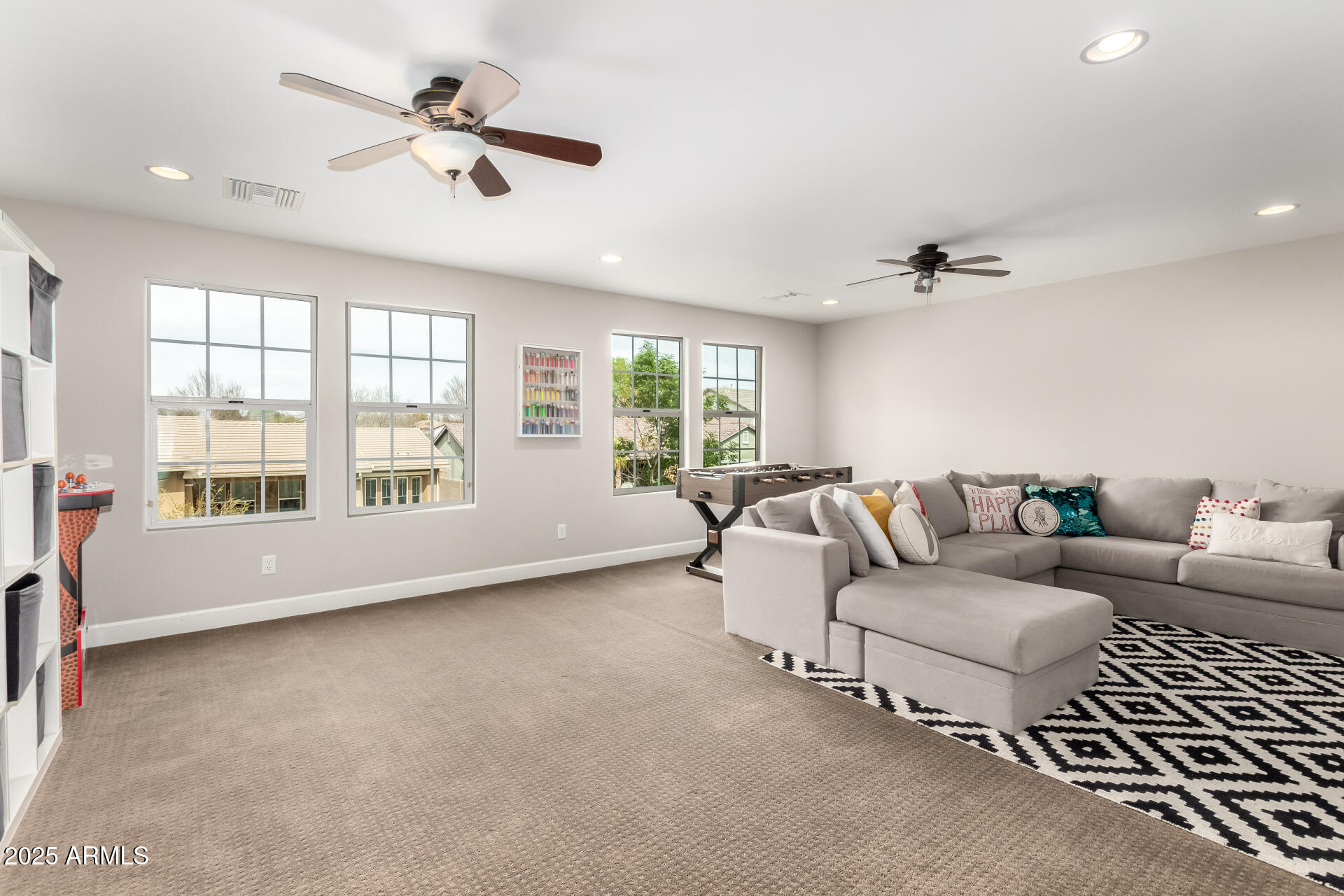 3632 E COMSTOCK Drive