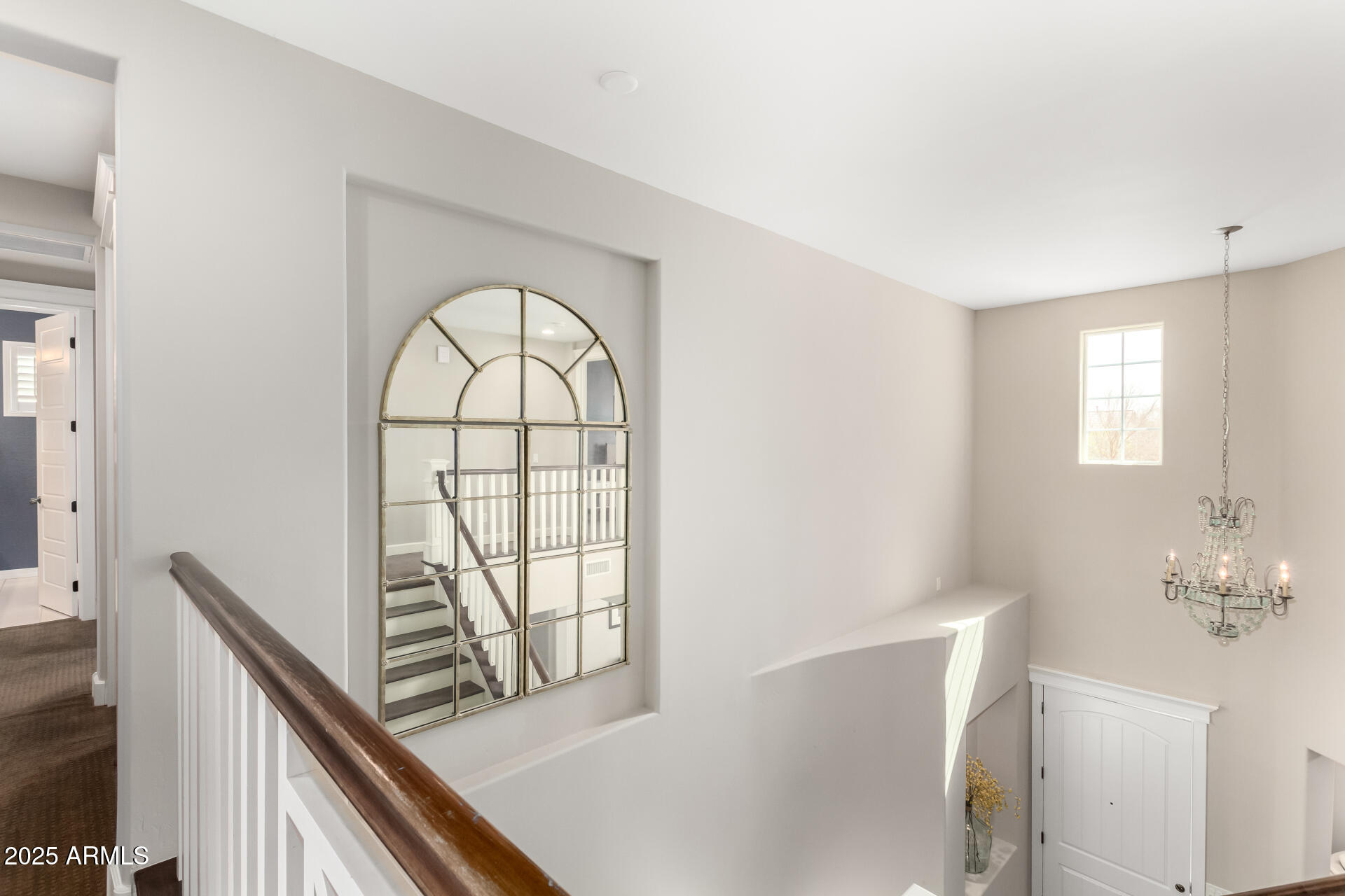 3632 E COMSTOCK Drive