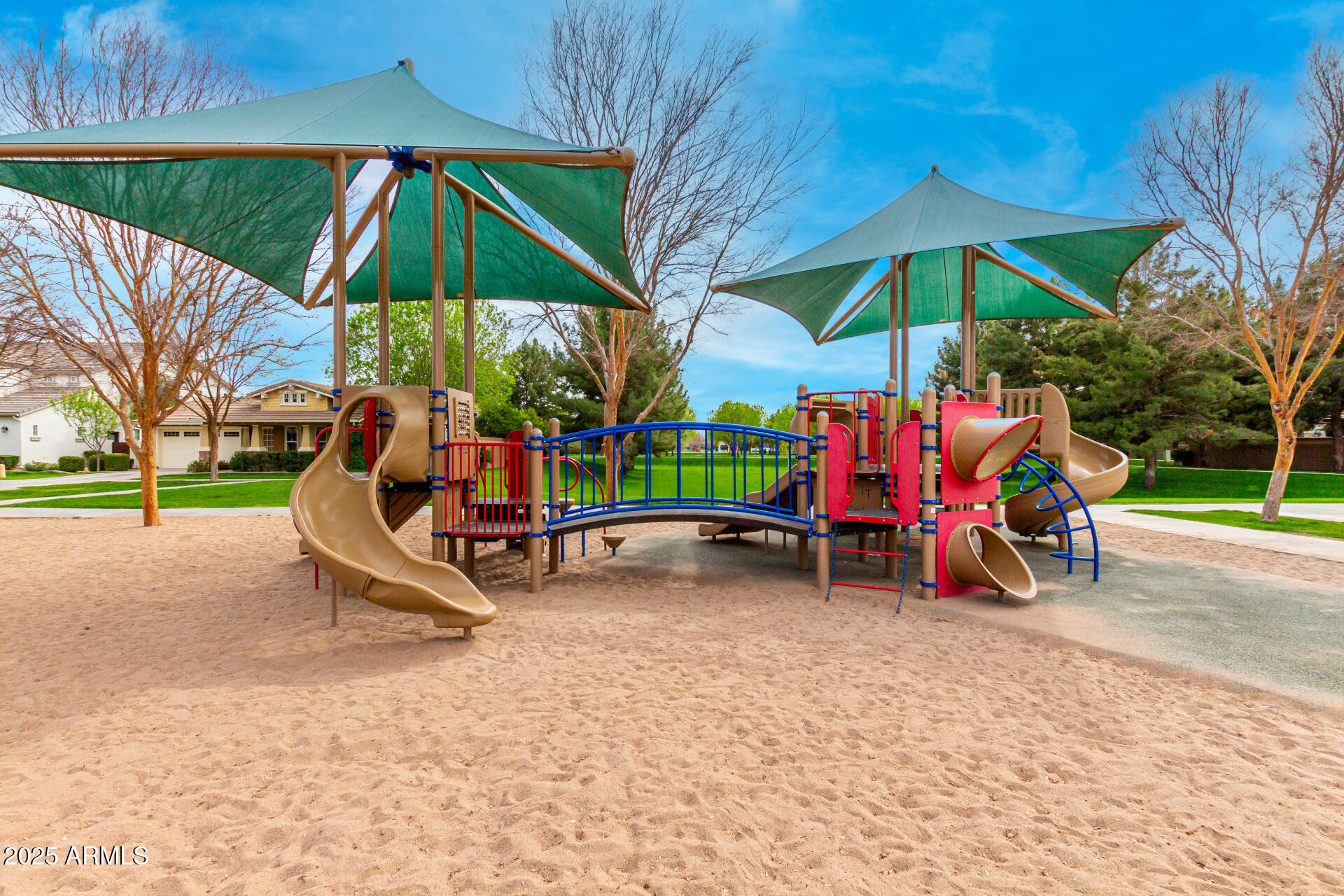 3632 E COMSTOCK Drive