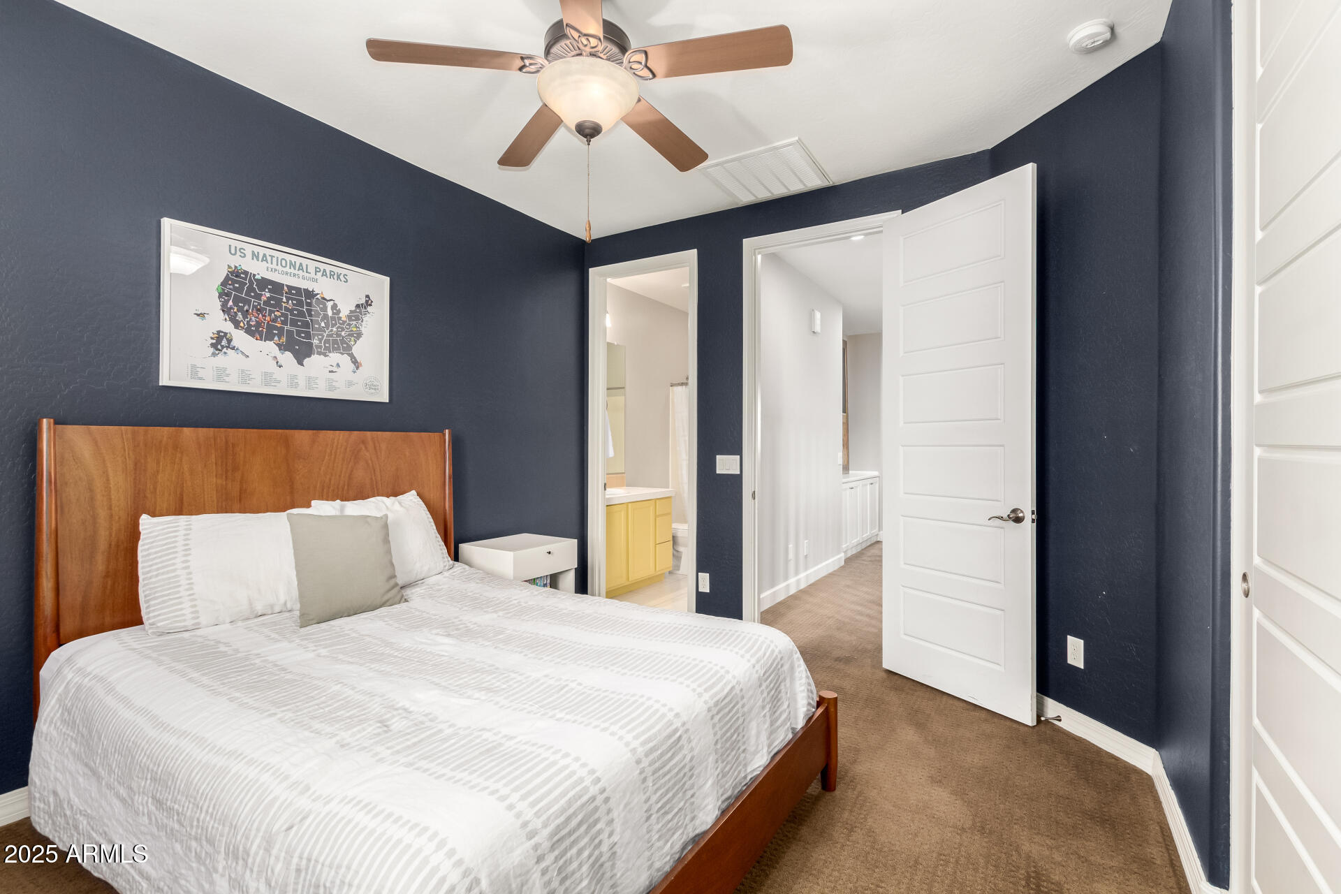 3632 E COMSTOCK Drive