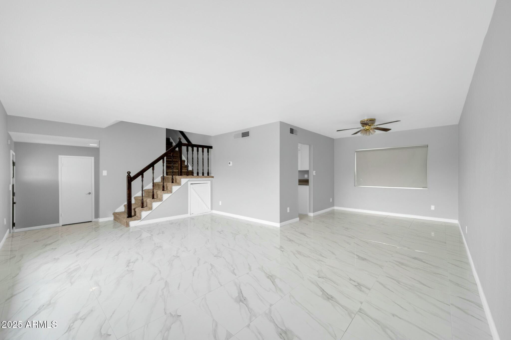 5228 W IRONWOOD Drive