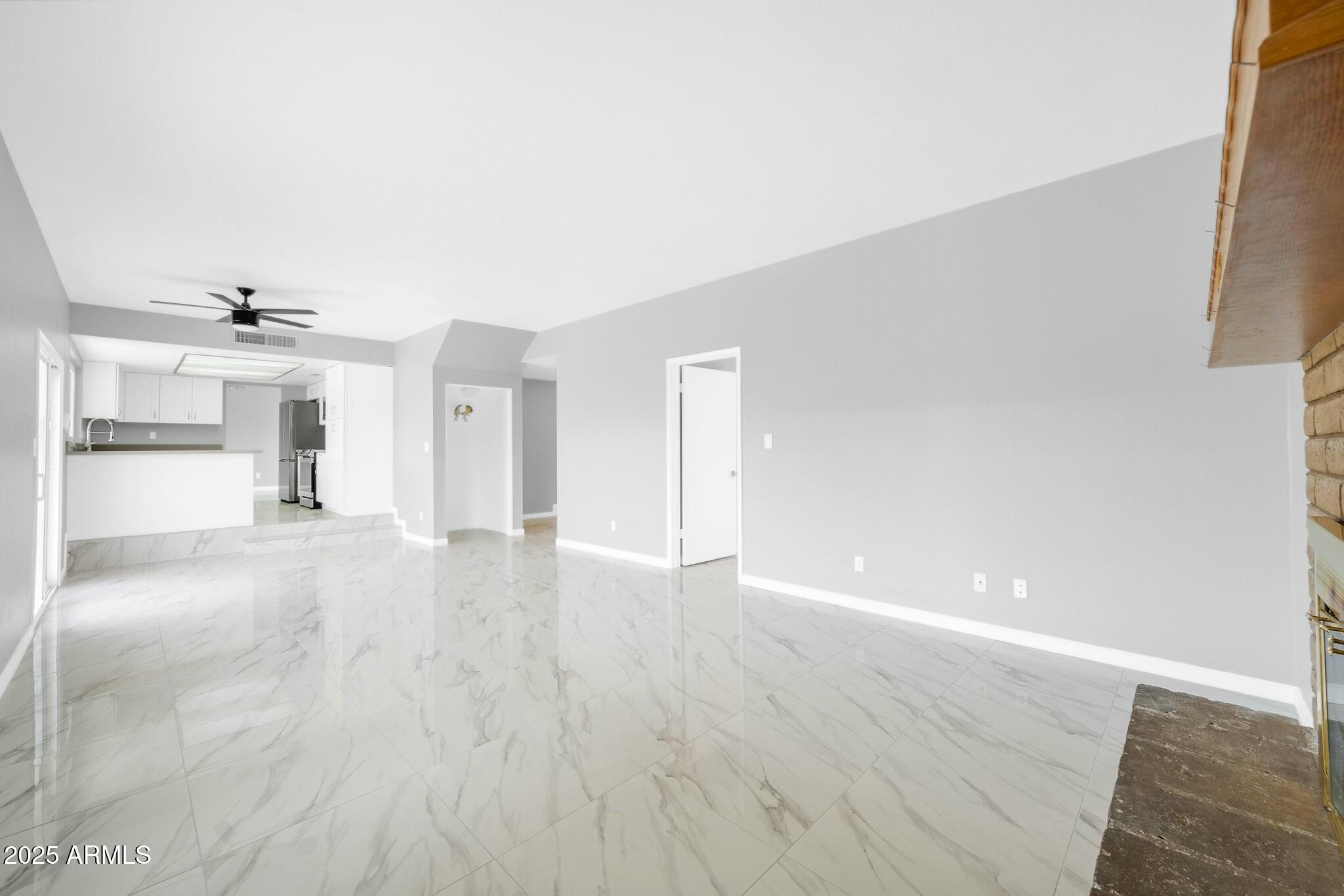 5228 W IRONWOOD Drive