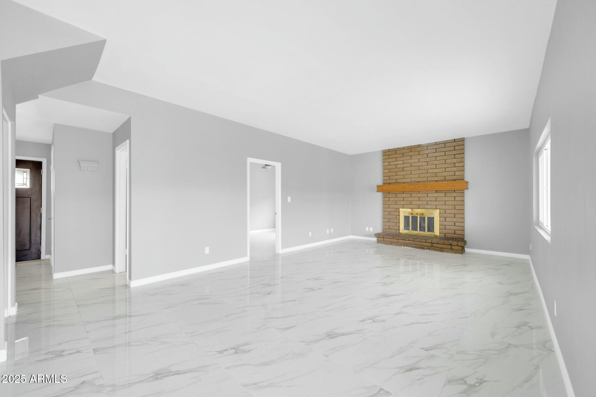 5228 W IRONWOOD Drive