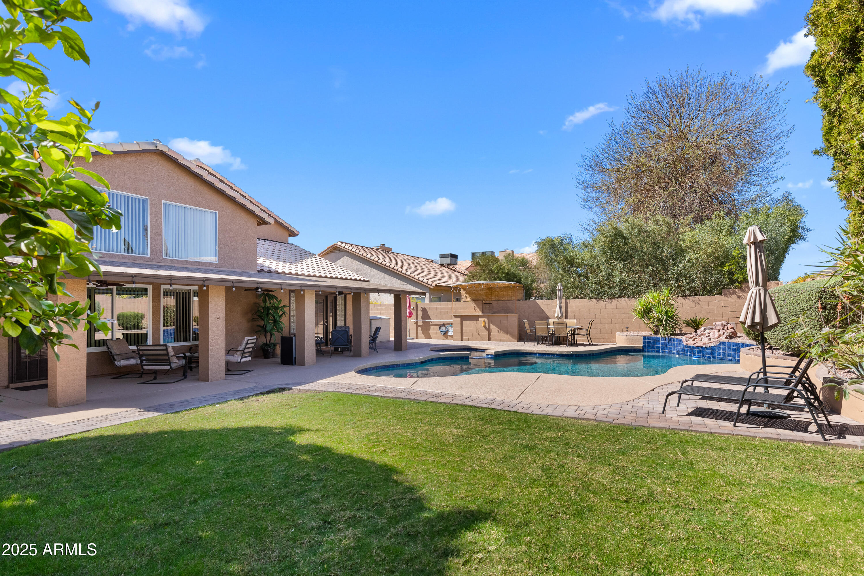 4440 W FALLEN LEAF Lane