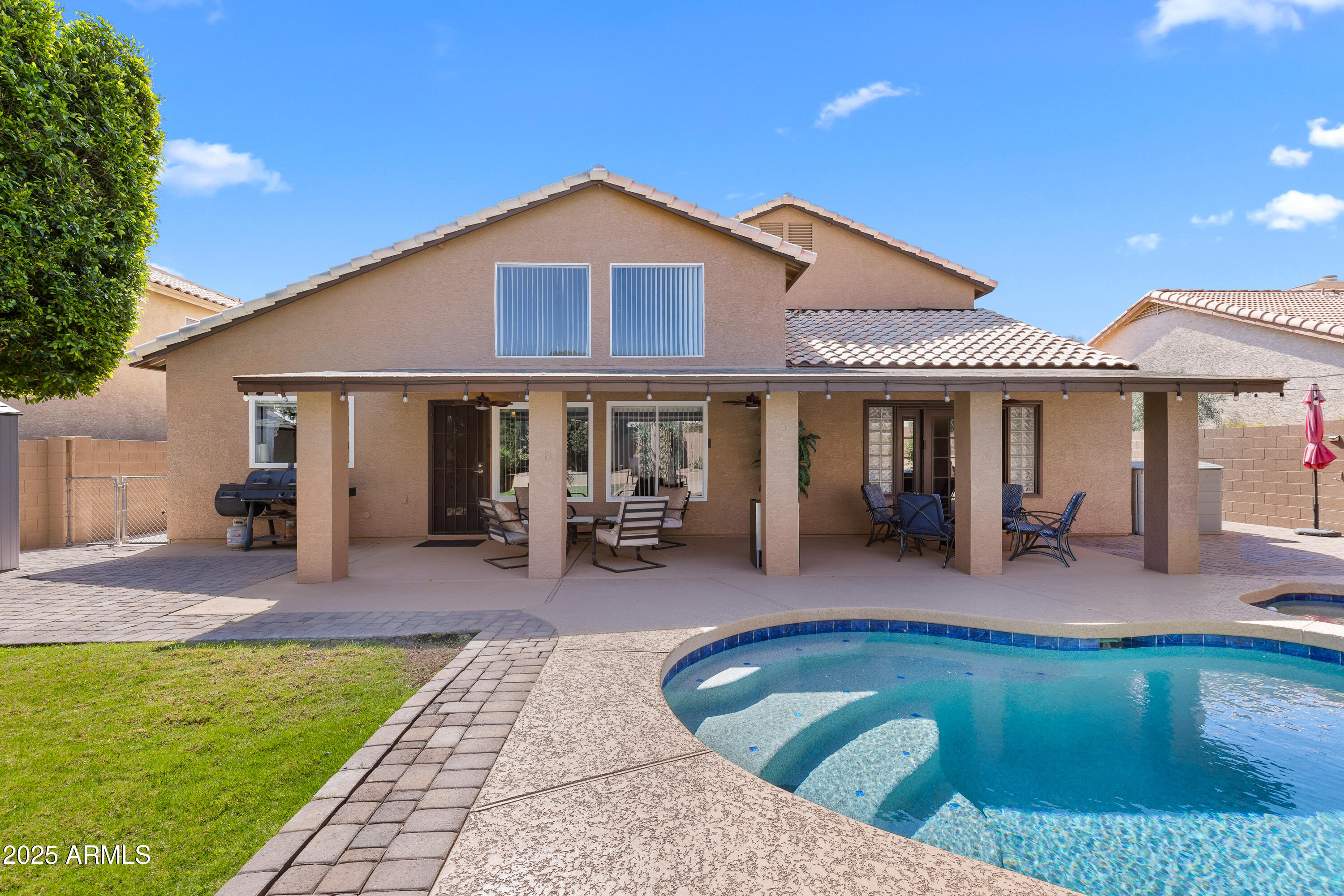 4440 W FALLEN LEAF Lane