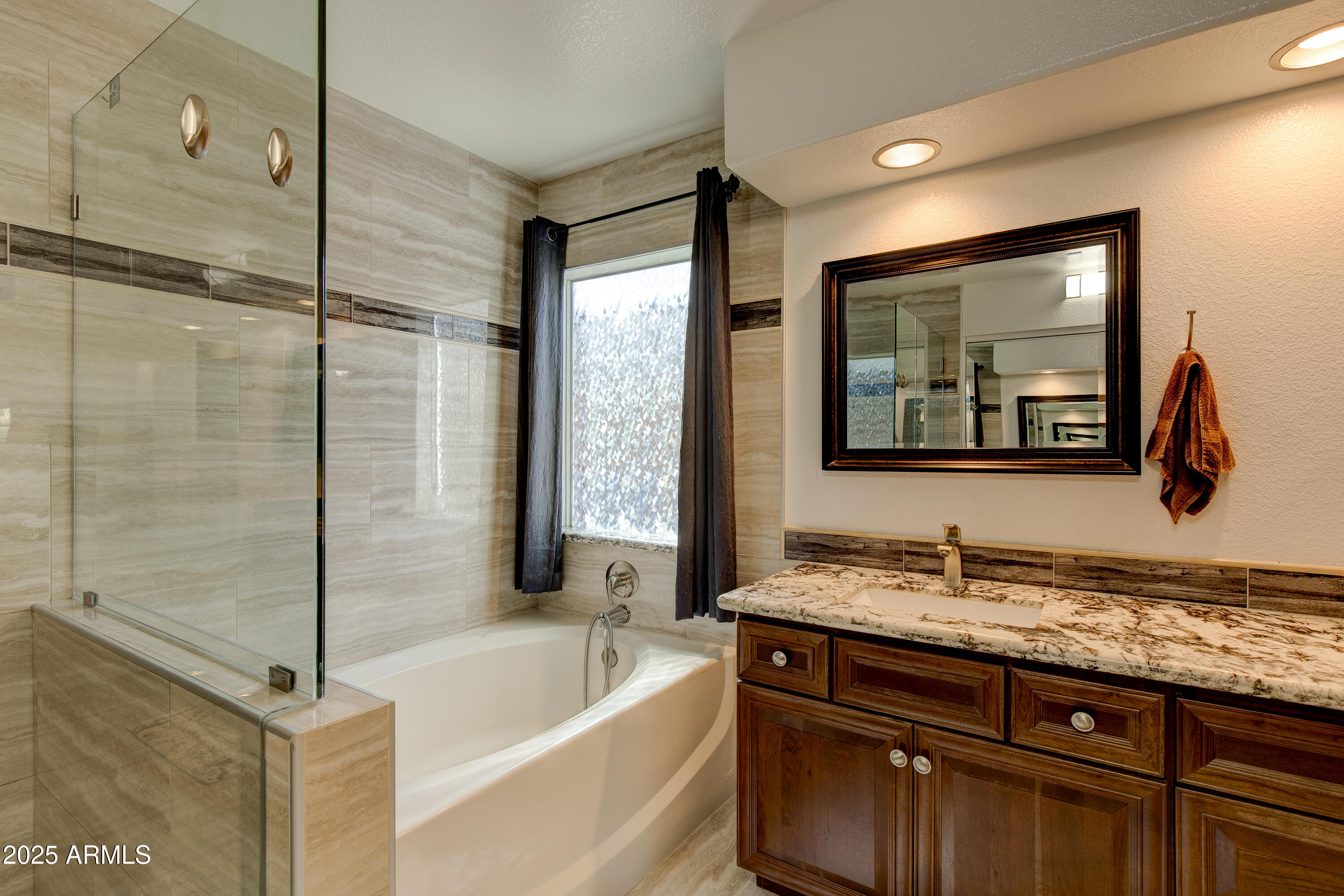 4440 W FALLEN LEAF Lane