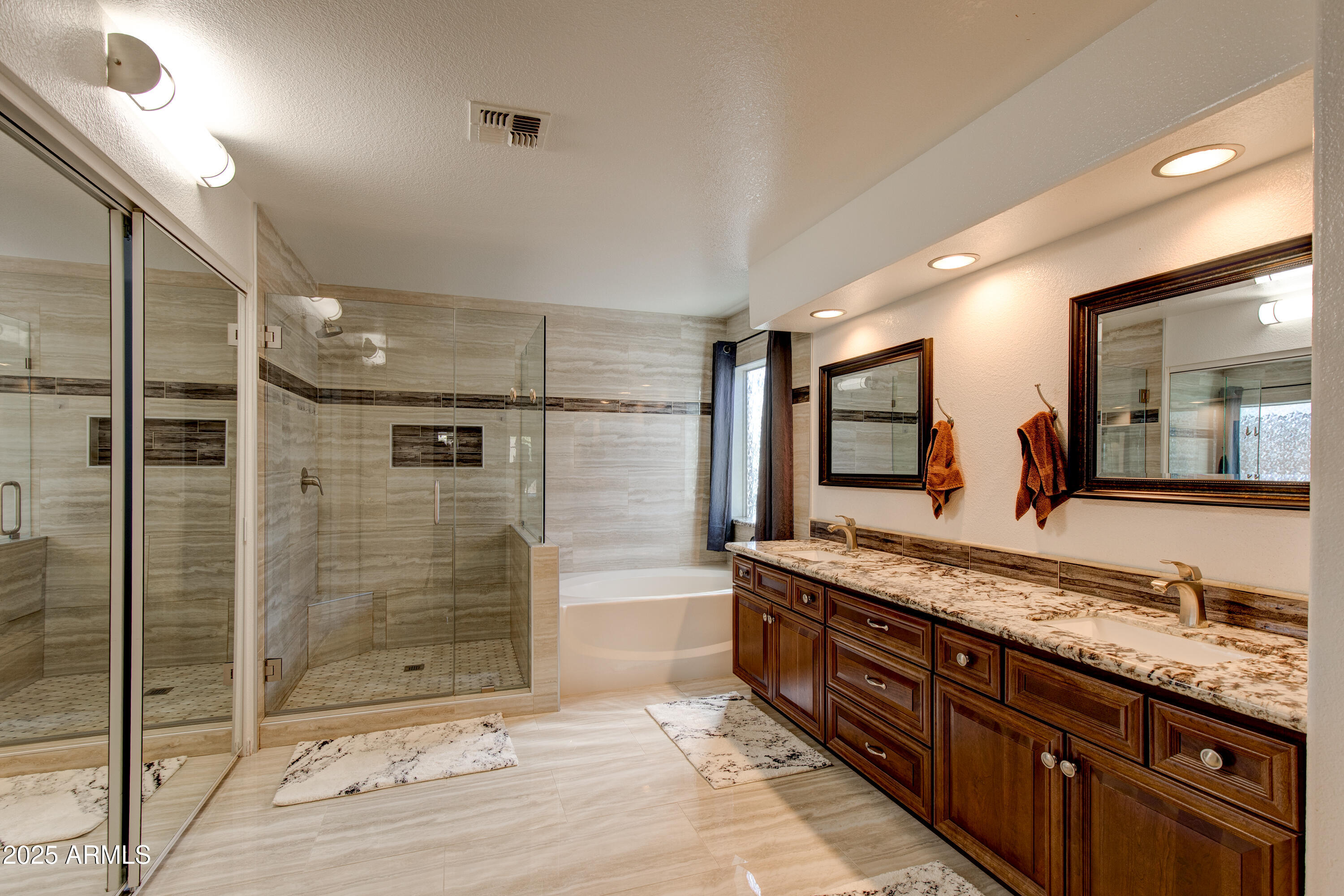 4440 W FALLEN LEAF Lane