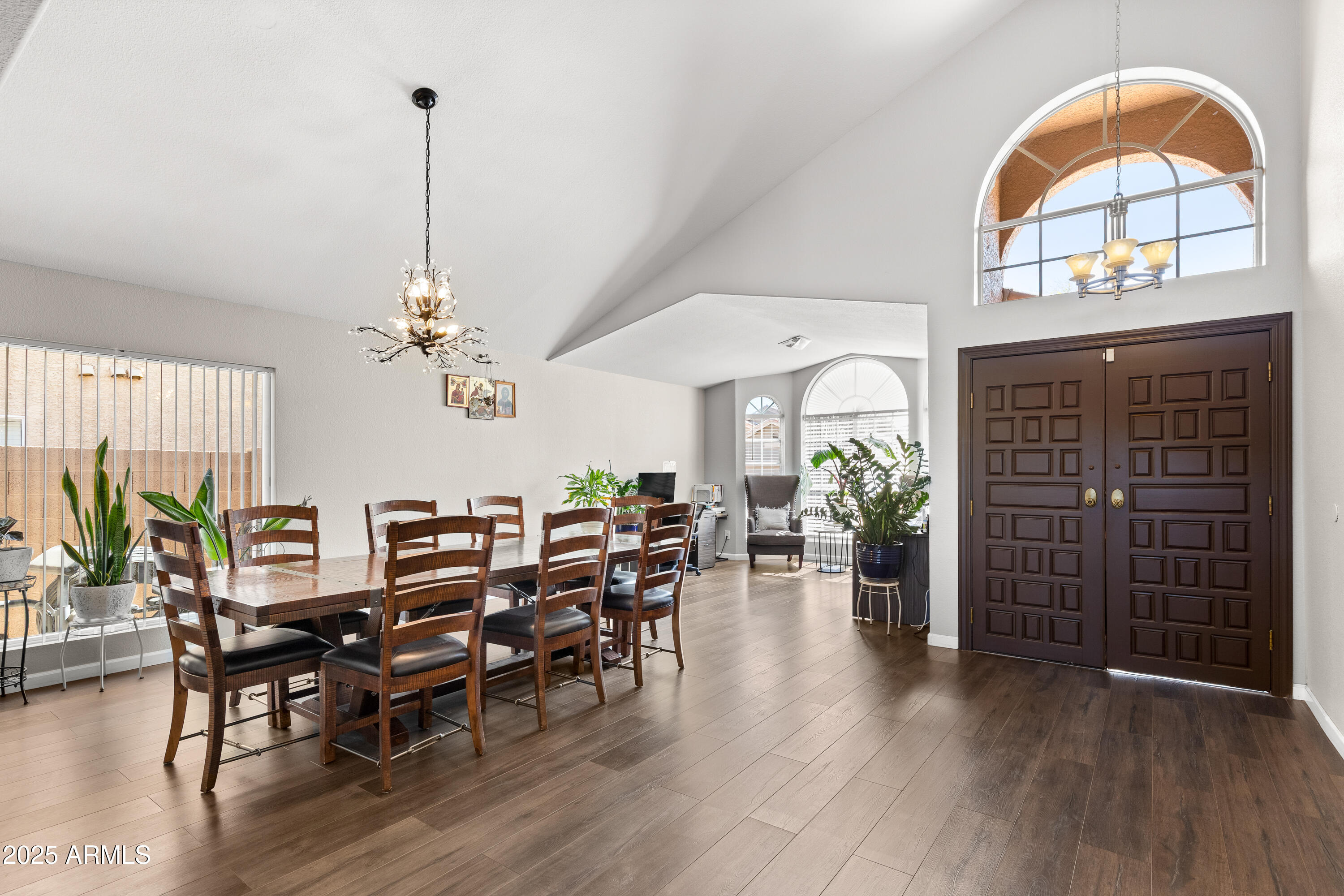 4440 W FALLEN LEAF Lane