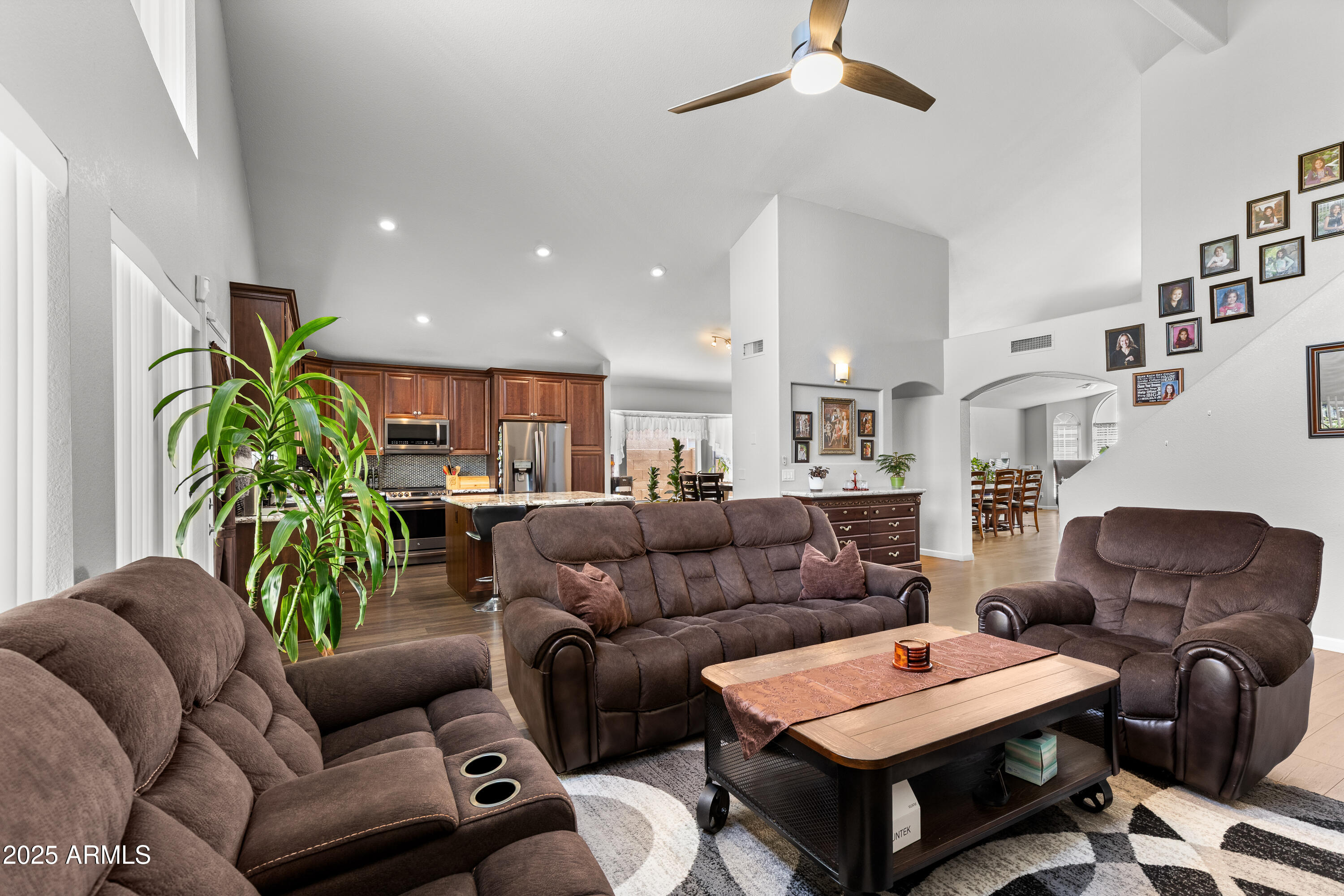 4440 W FALLEN LEAF Lane