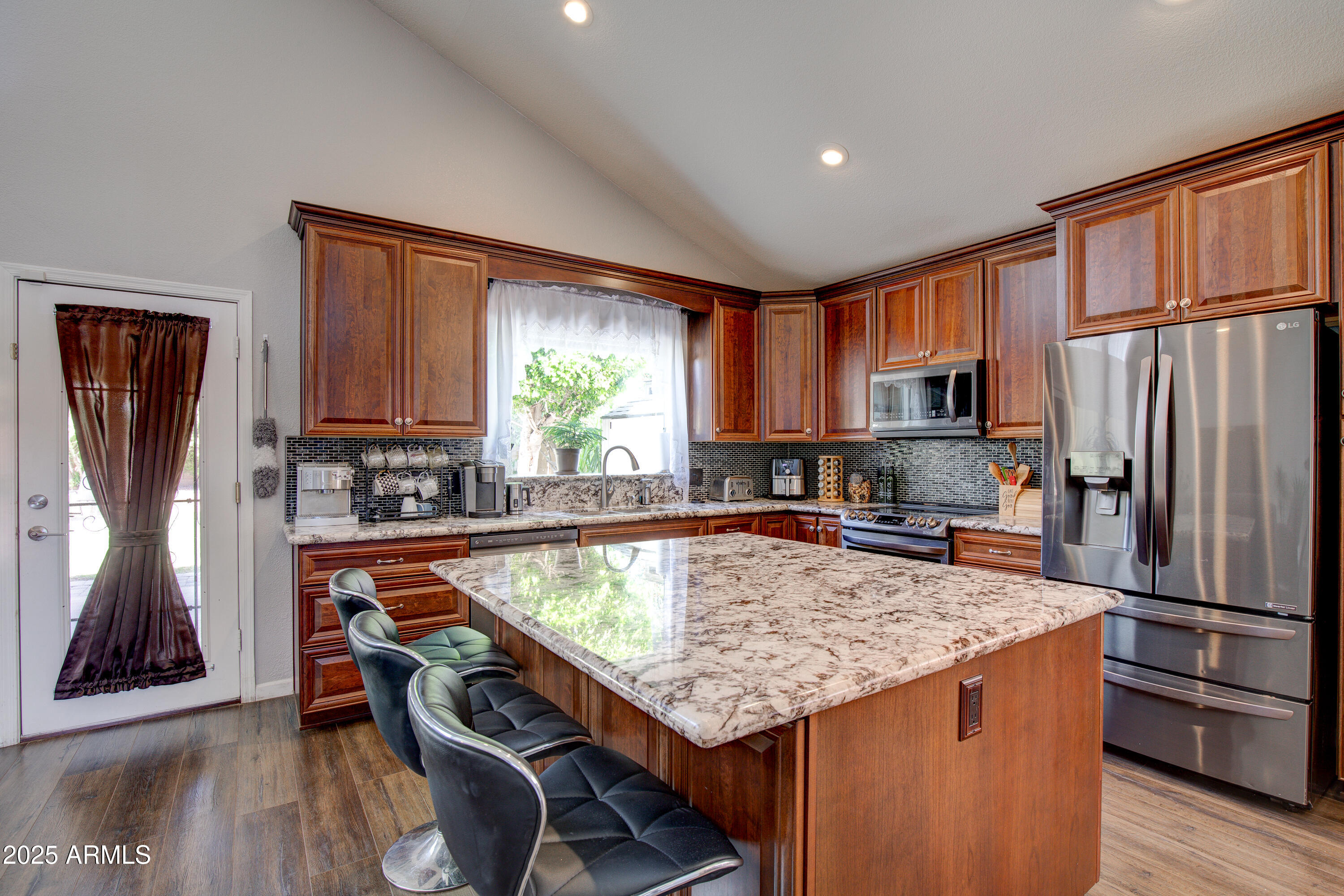 4440 W FALLEN LEAF Lane