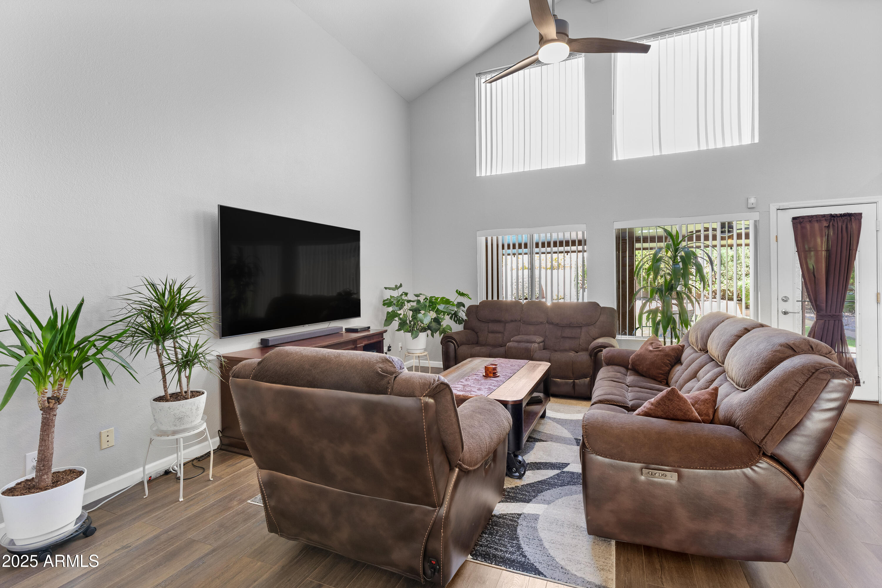 4440 W FALLEN LEAF Lane