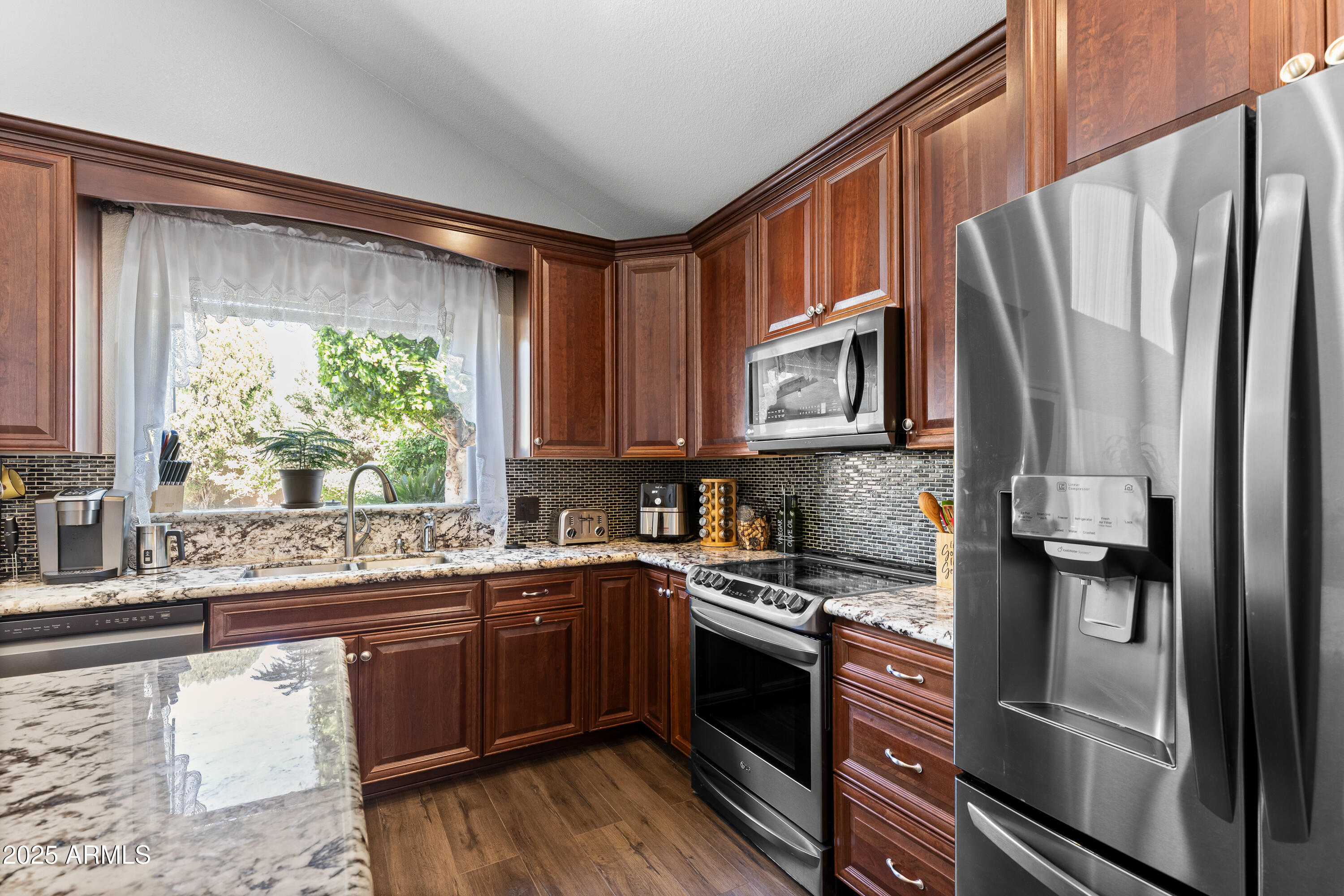 4440 W FALLEN LEAF Lane