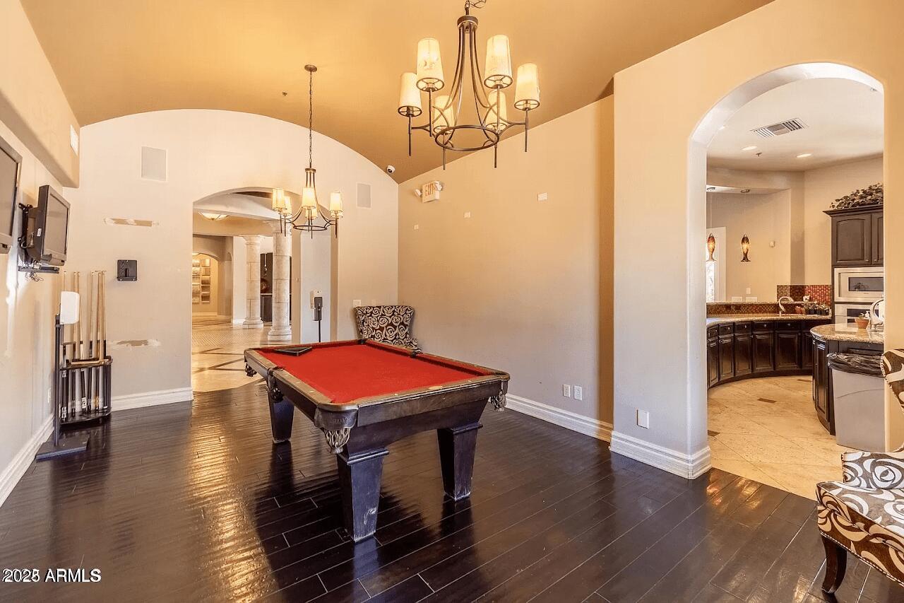 1367 S COUNTRY CLUB Drive # 1354