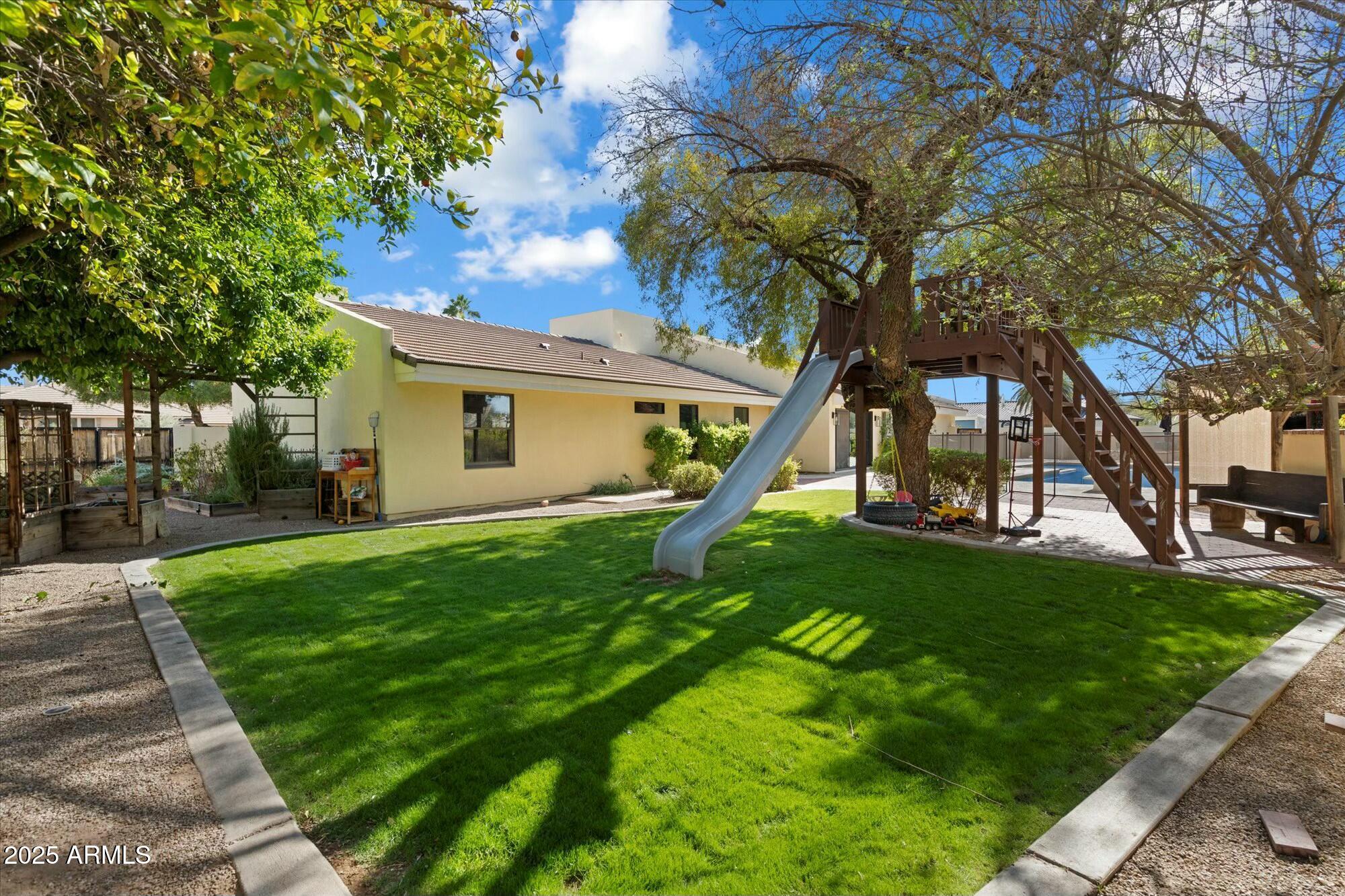 9331 S LAKESHORE Drive