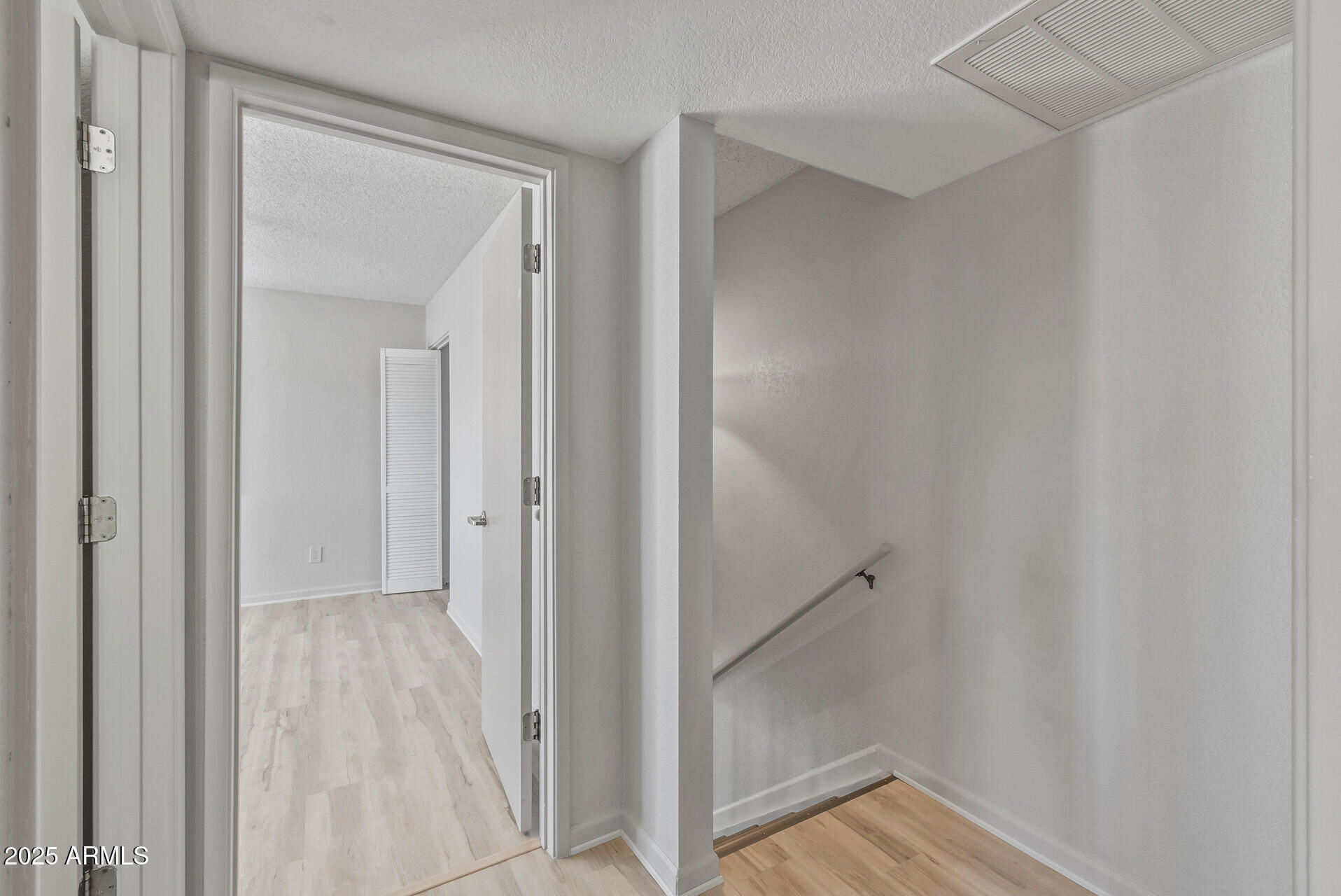 2828 E WALTANN Lane # 1