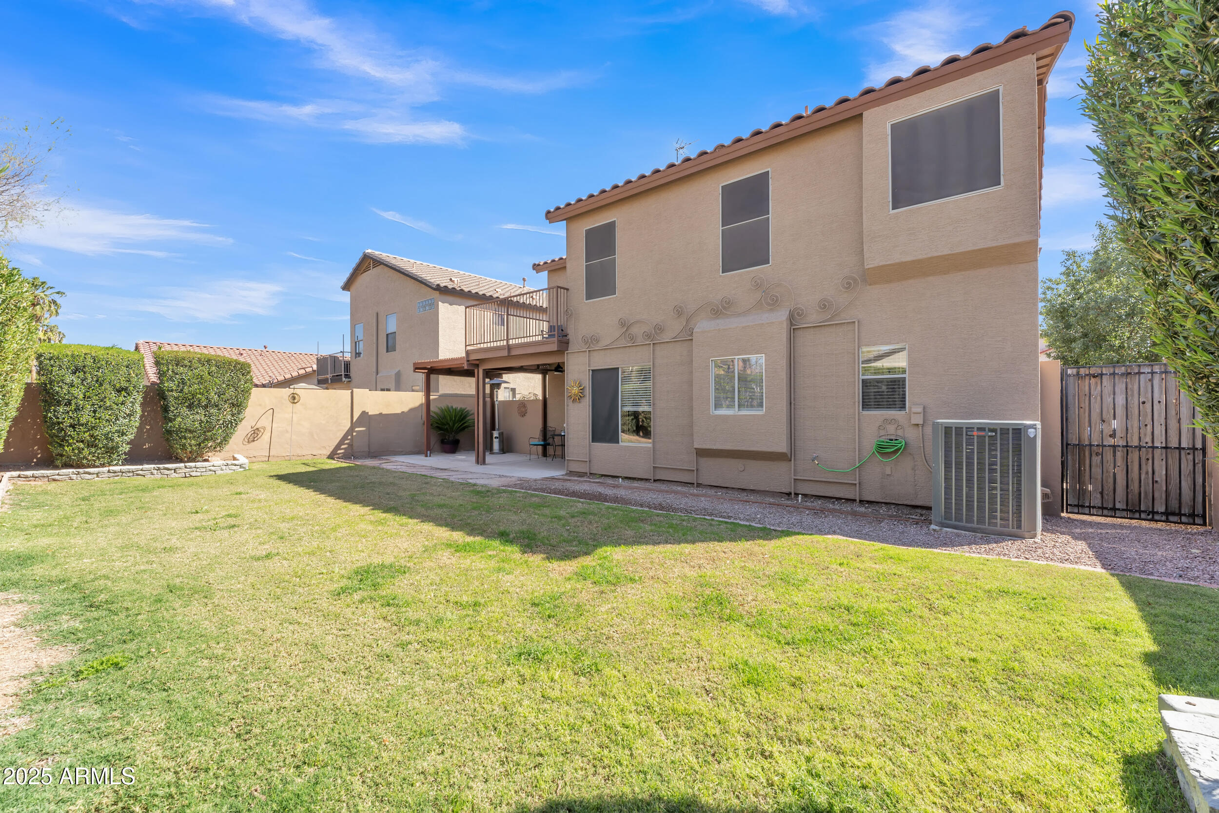 1836 E GALVESTON Street