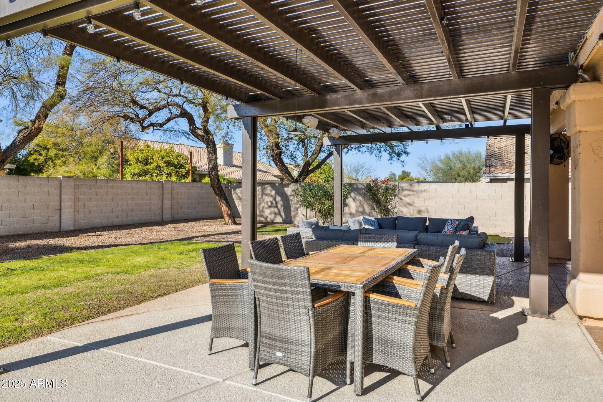 4617 E MONTGOMERY Road