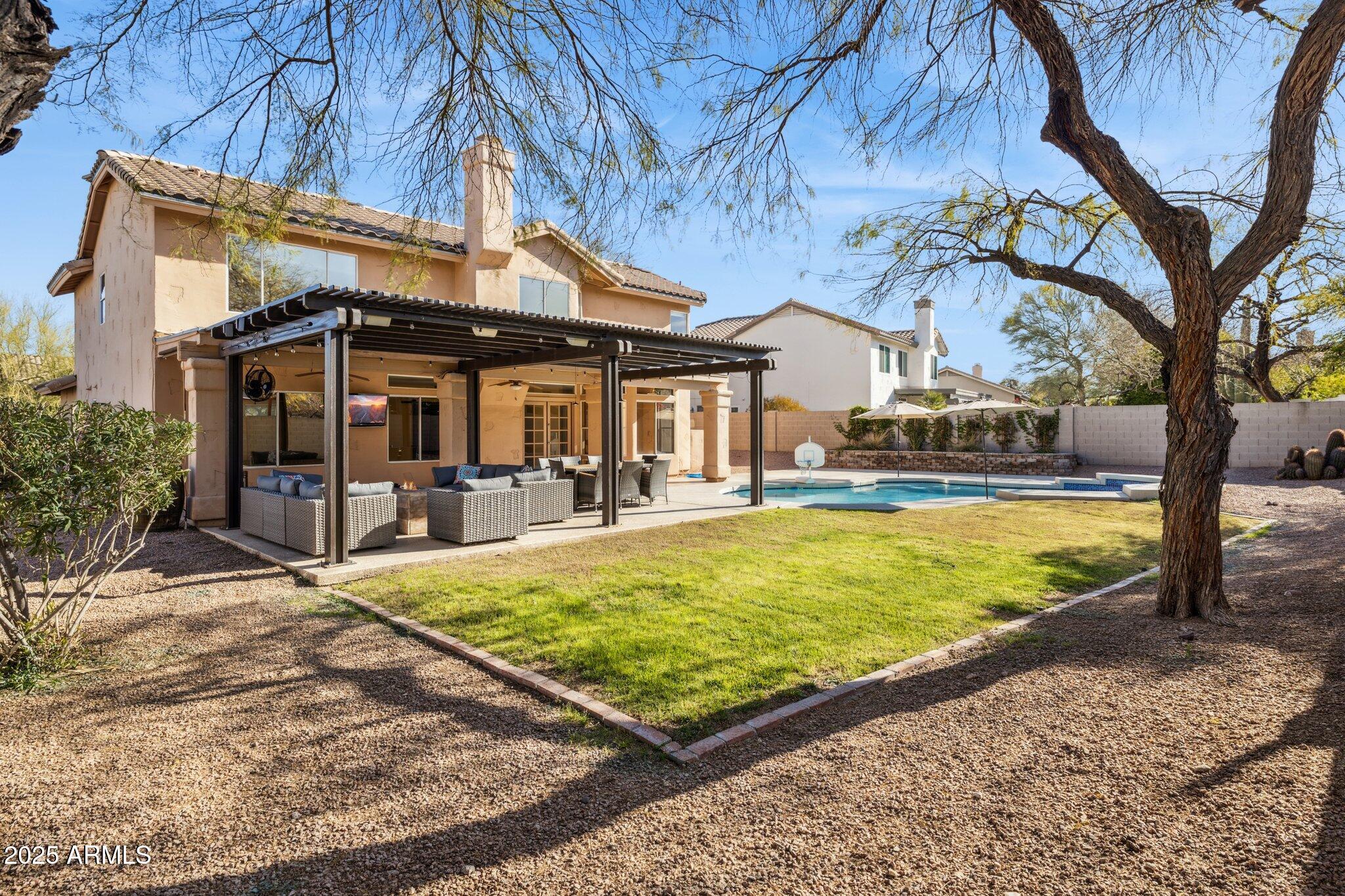 4617 E MONTGOMERY Road