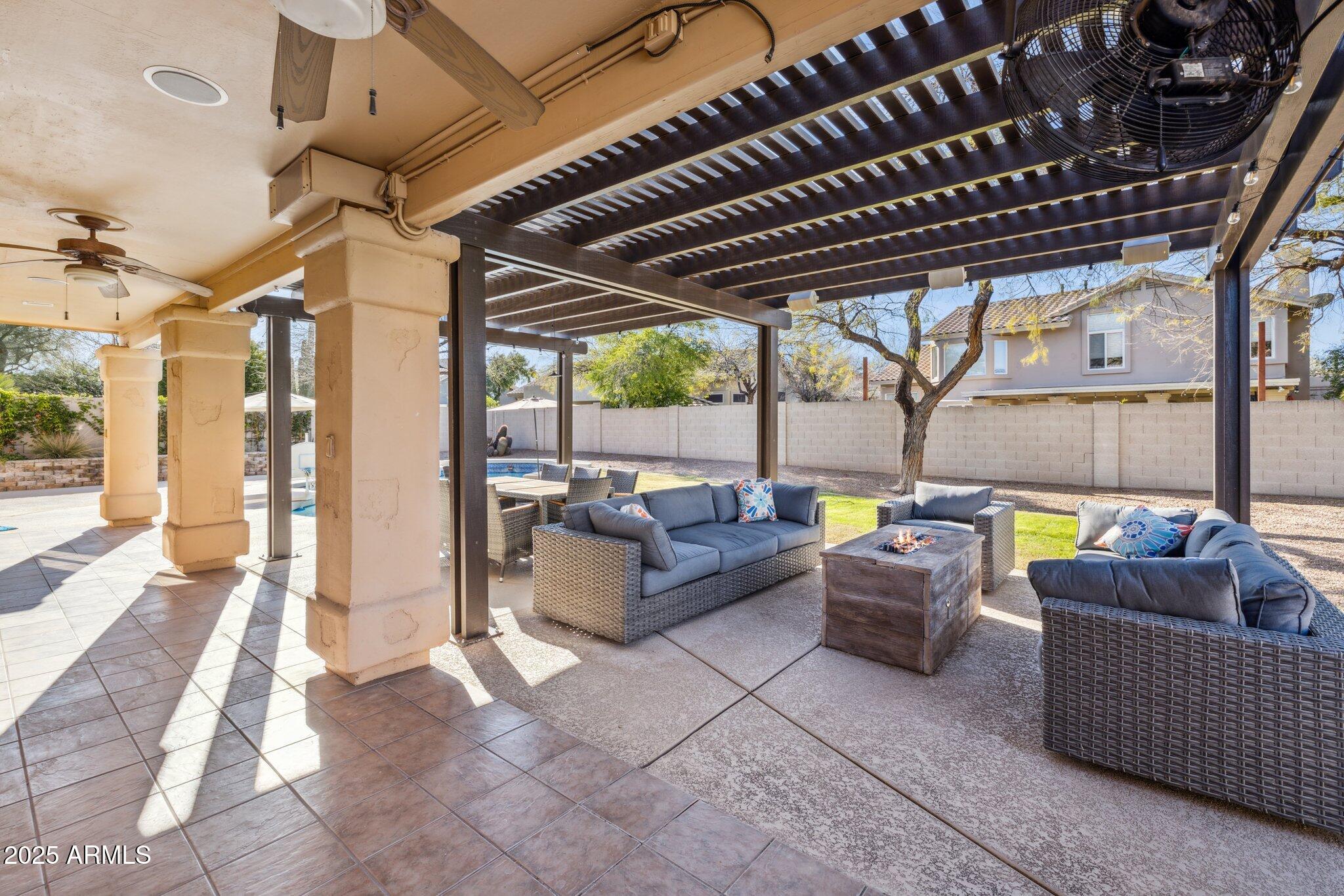 4617 E MONTGOMERY Road