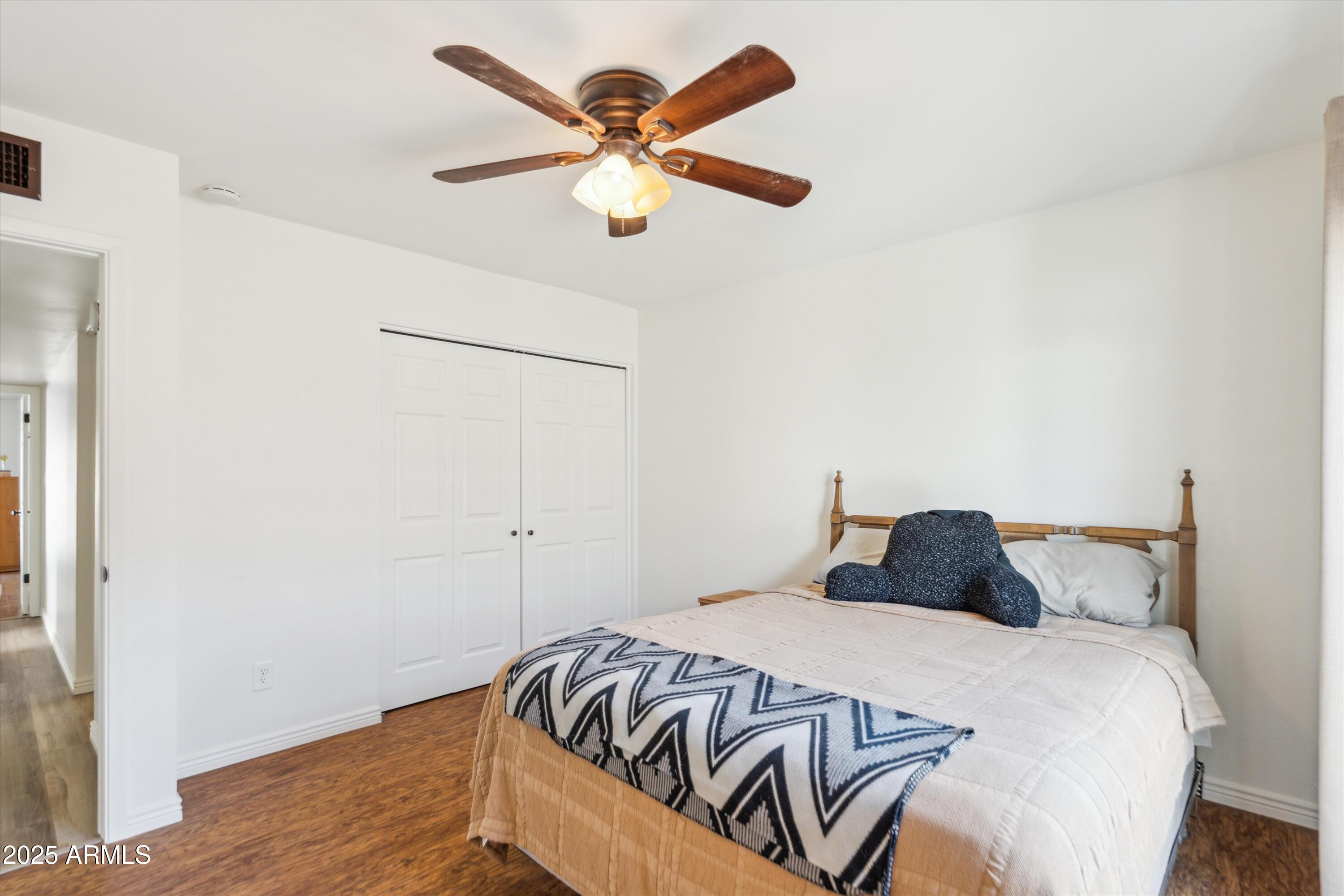 2346 E LUPINE Avenue