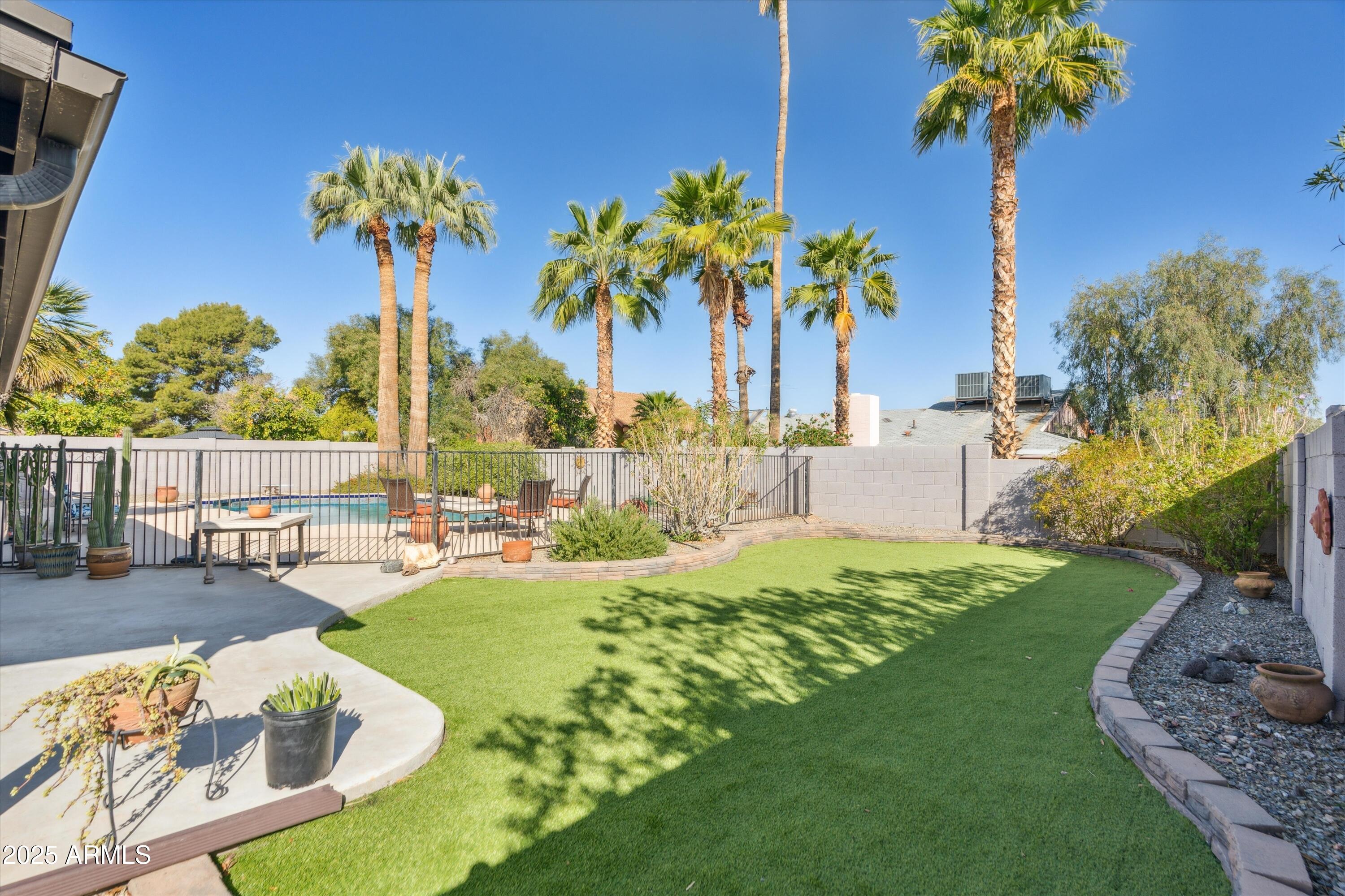 2346 E LUPINE Avenue