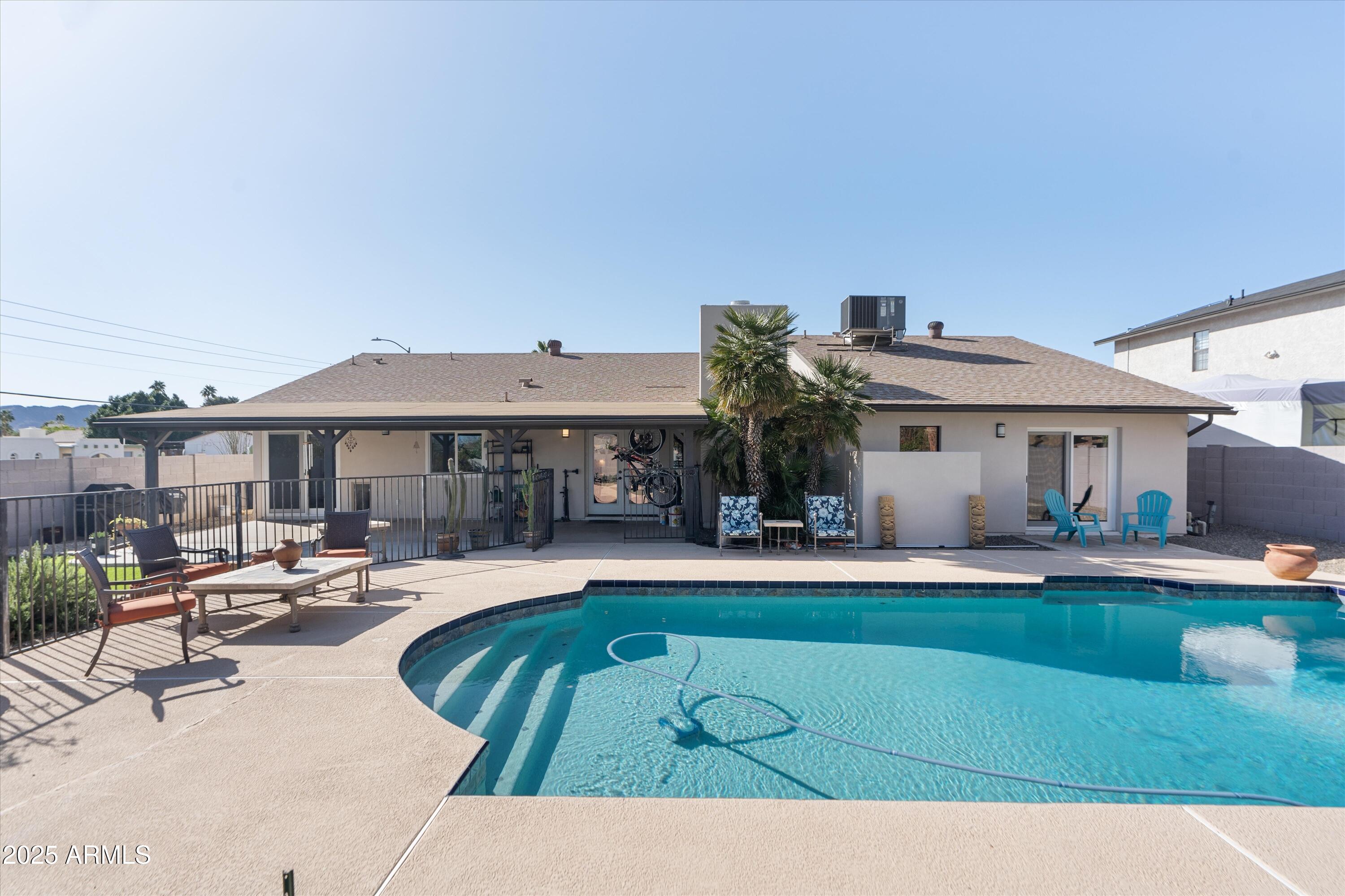 2346 E LUPINE Avenue