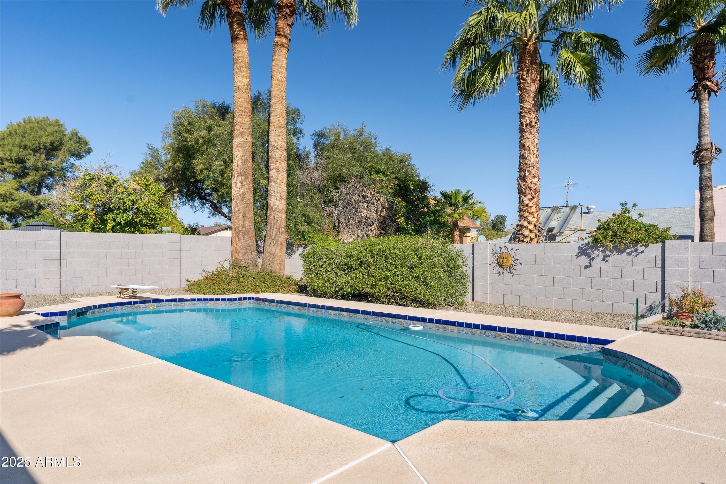 2346 E LUPINE Avenue