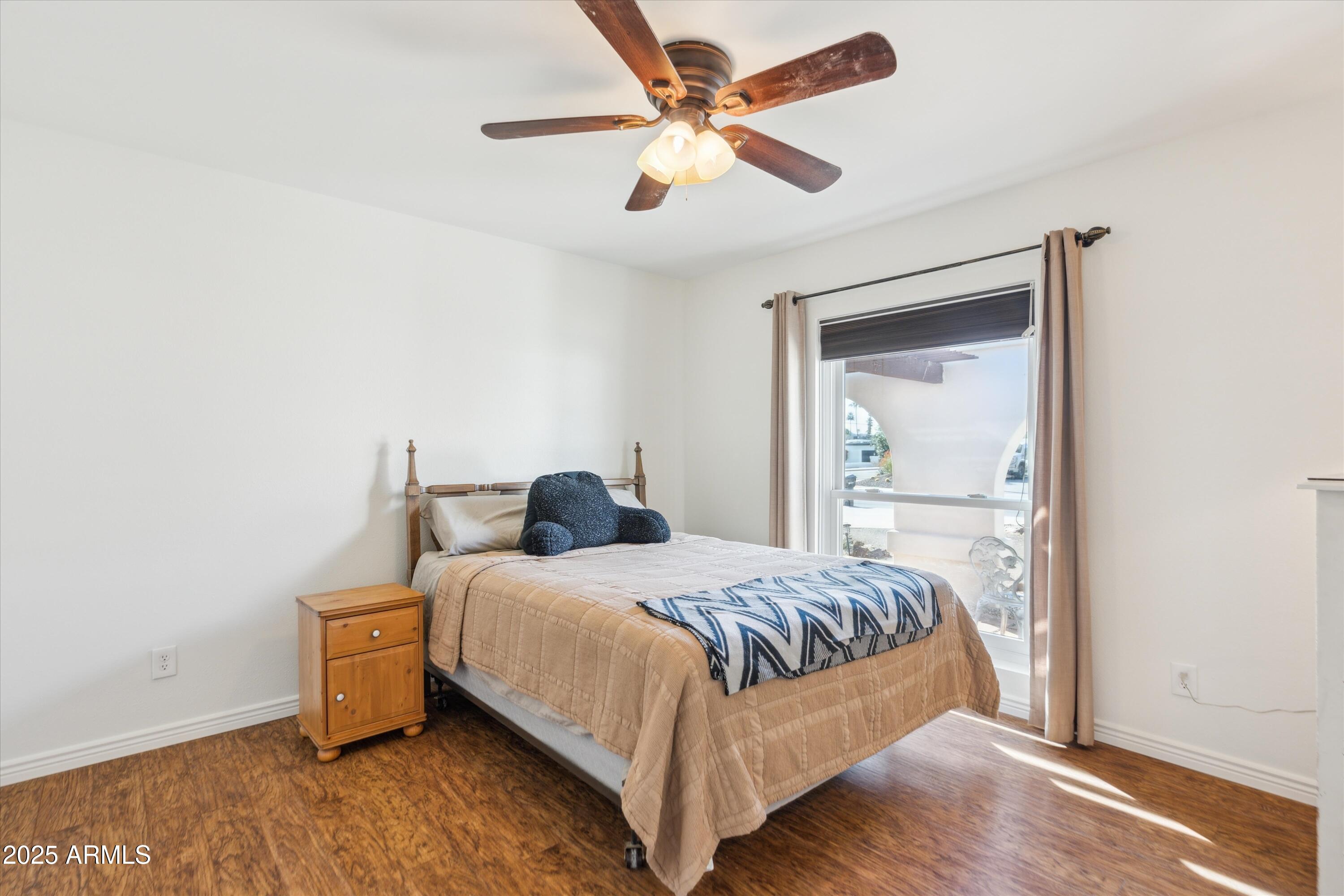 2346 E LUPINE Avenue