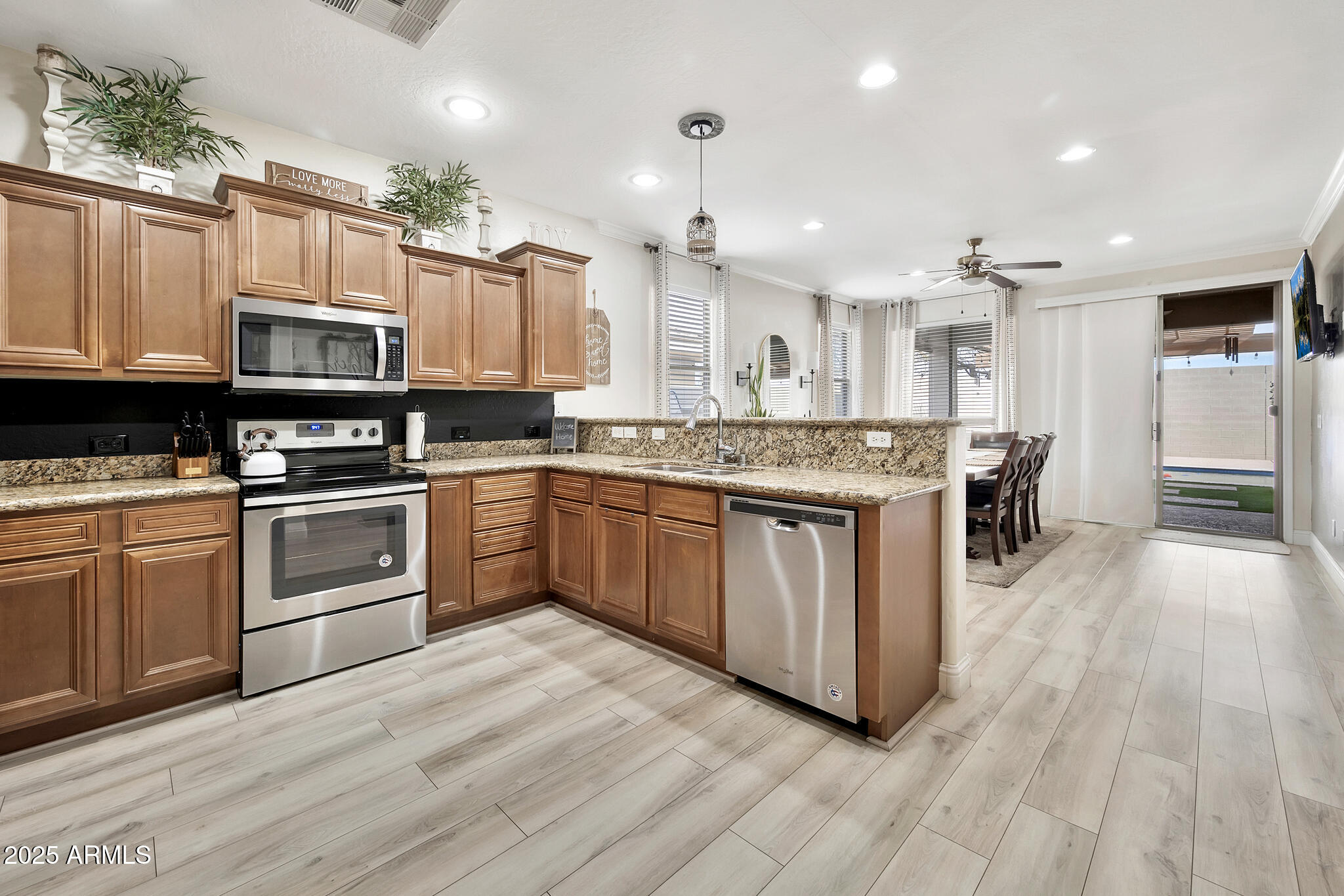 10780 W WOODLAND Avenue