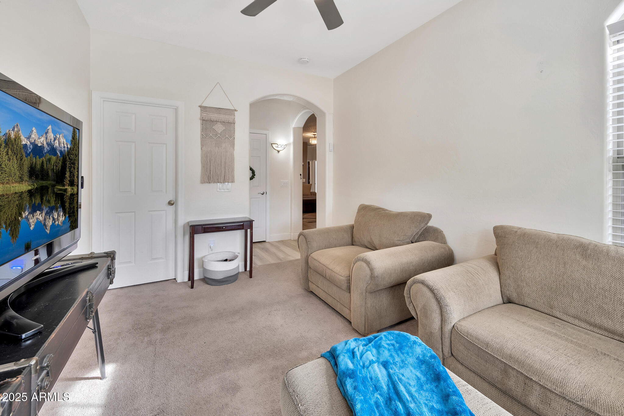 10780 W WOODLAND Avenue