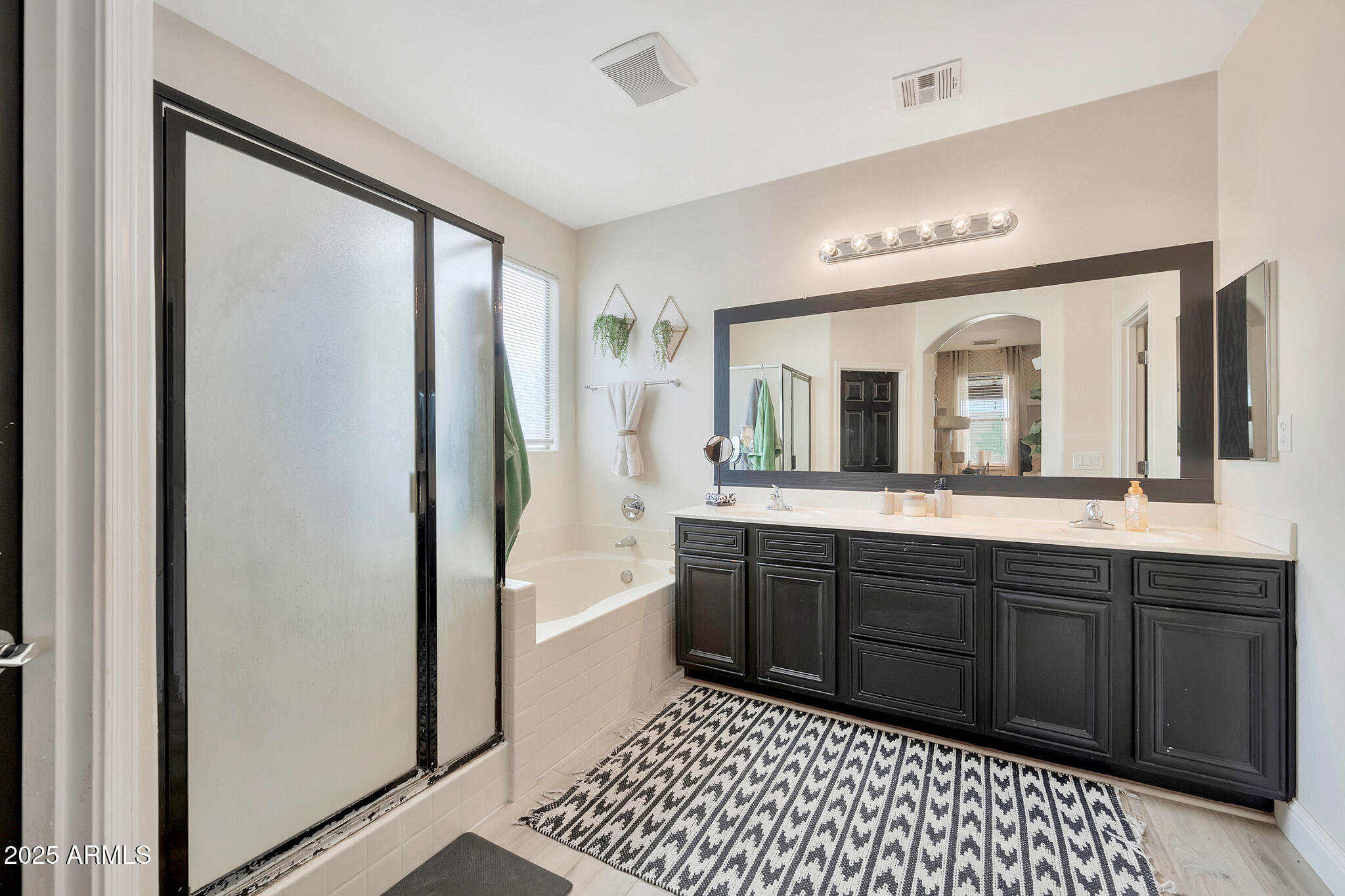 10780 W WOODLAND Avenue