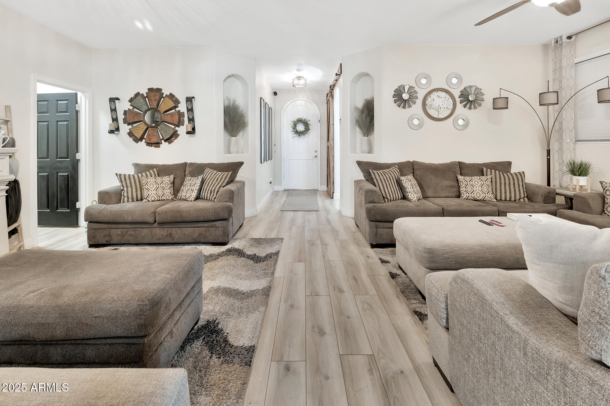 10780 W WOODLAND Avenue