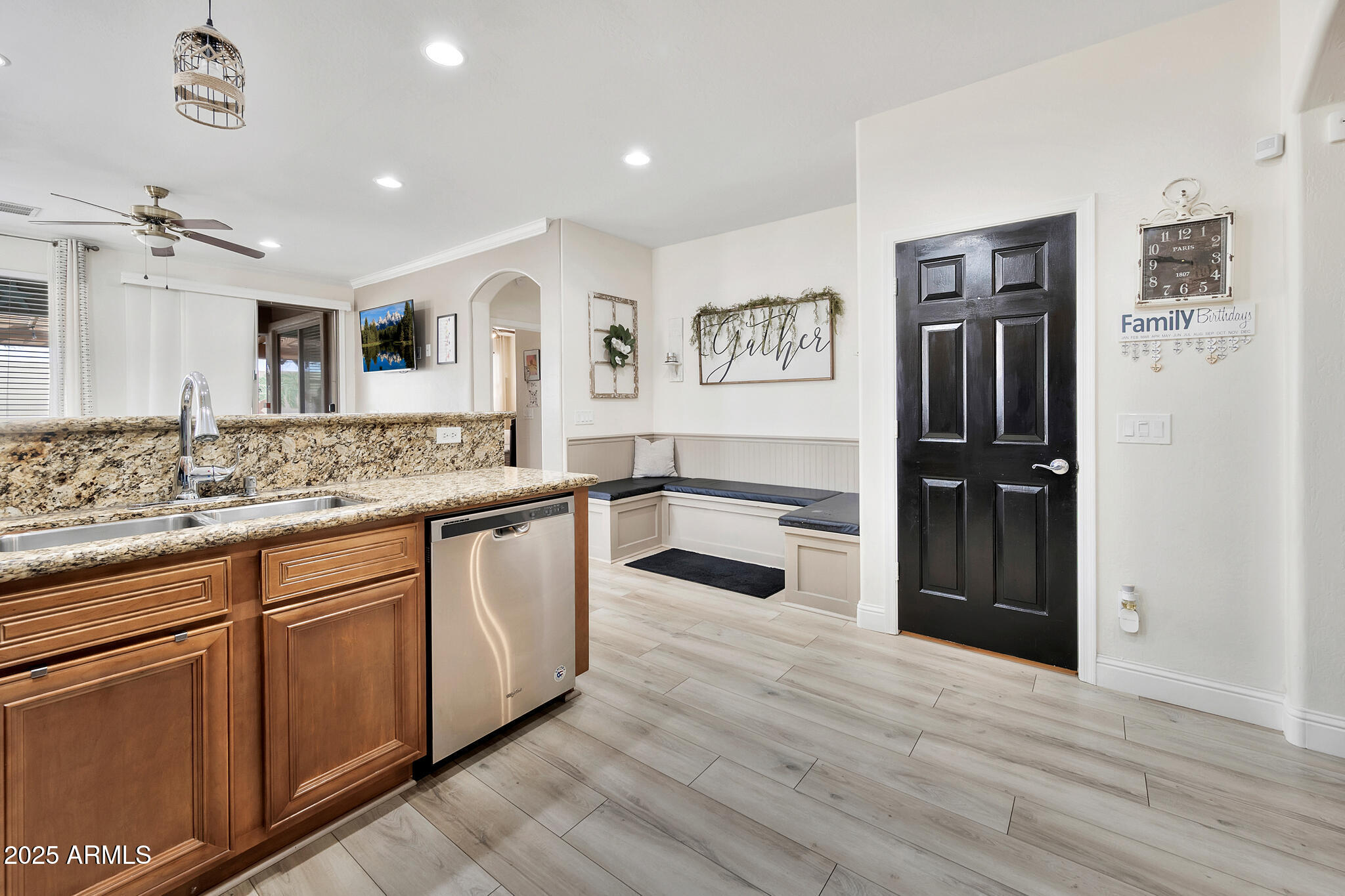 10780 W WOODLAND Avenue