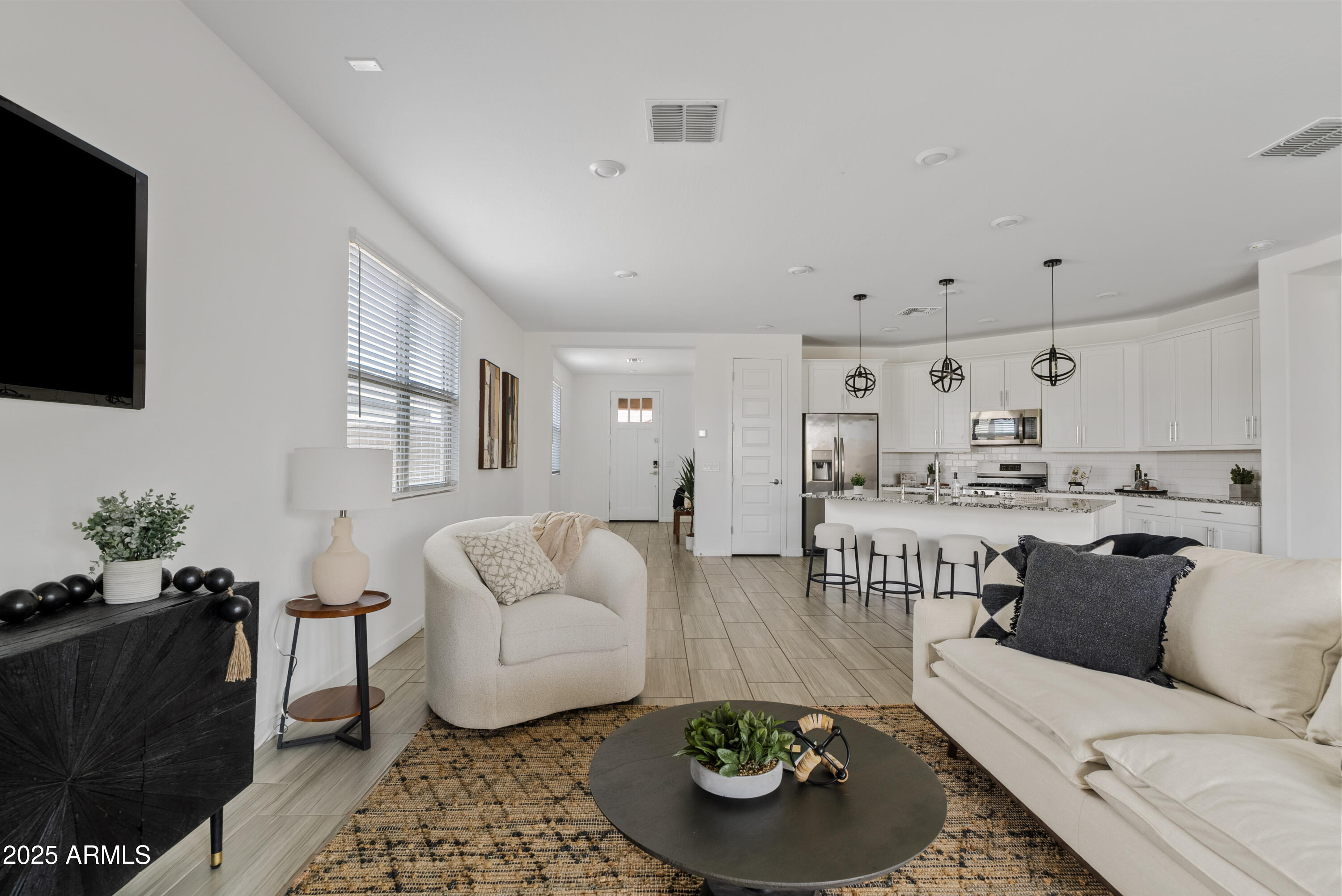 9854 E RED GIANT Drive