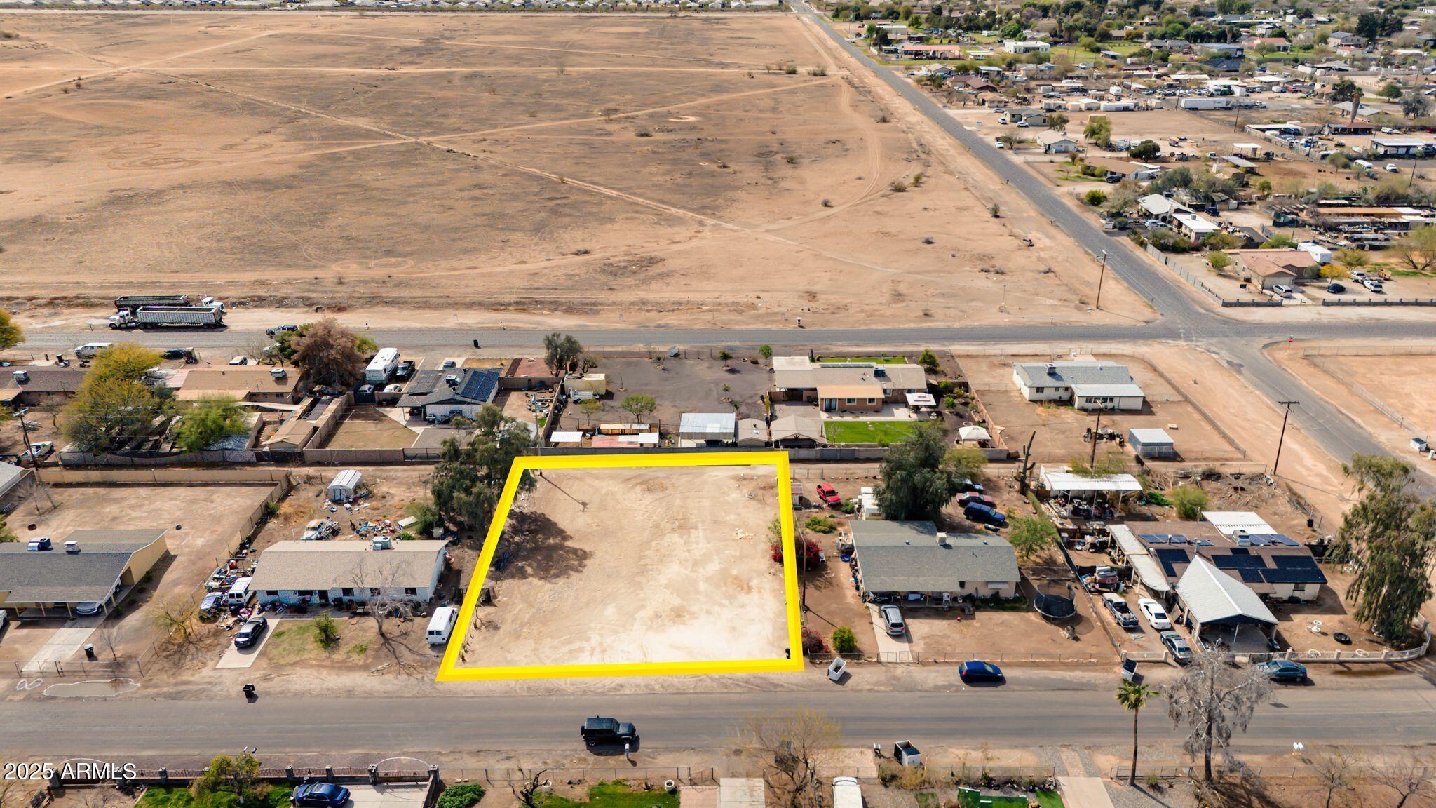 19027 W PORTLAND Street, 22