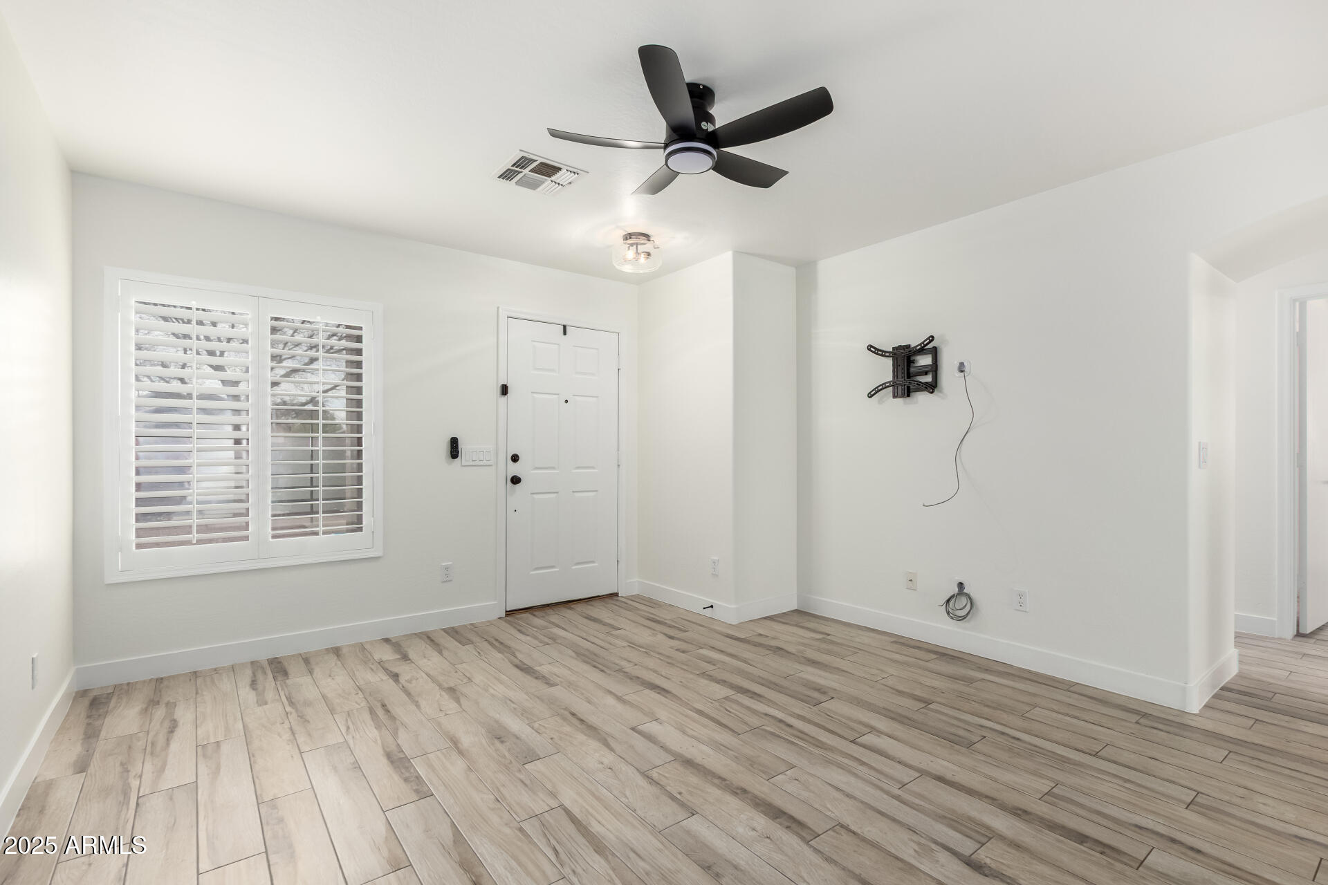 12134 W FLORES Drive