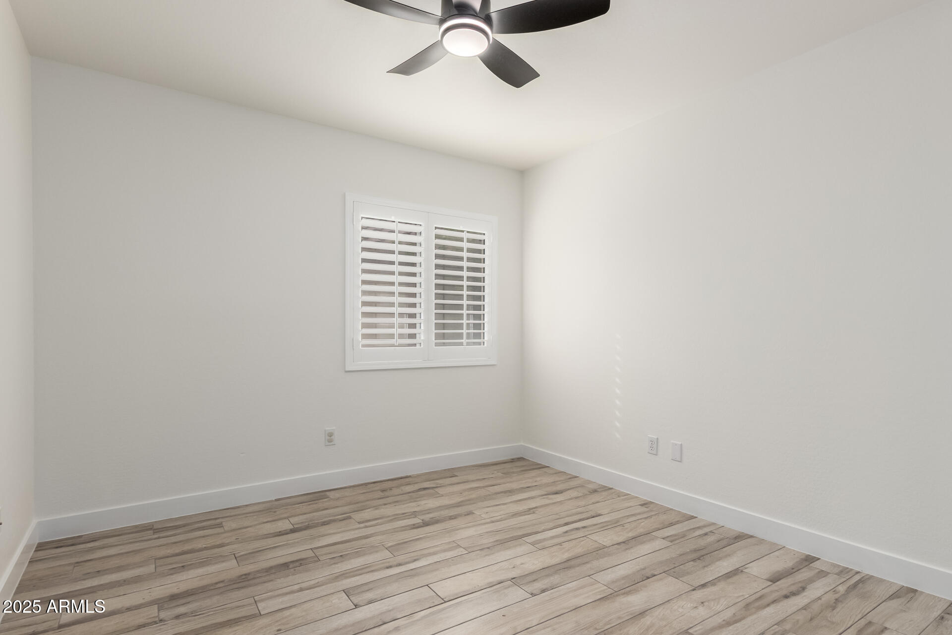 12134 W FLORES Drive