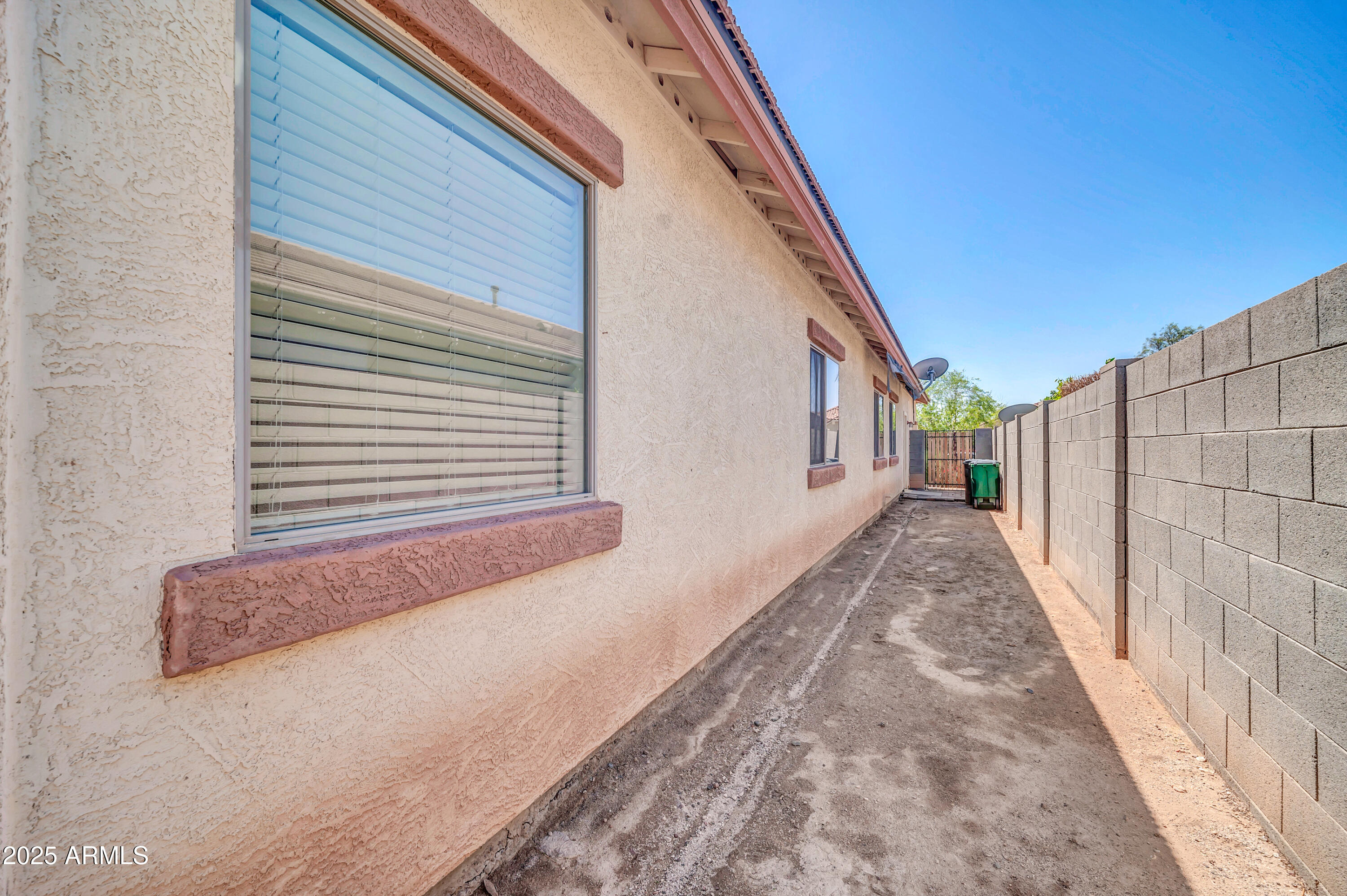 17008 W SONORA Street