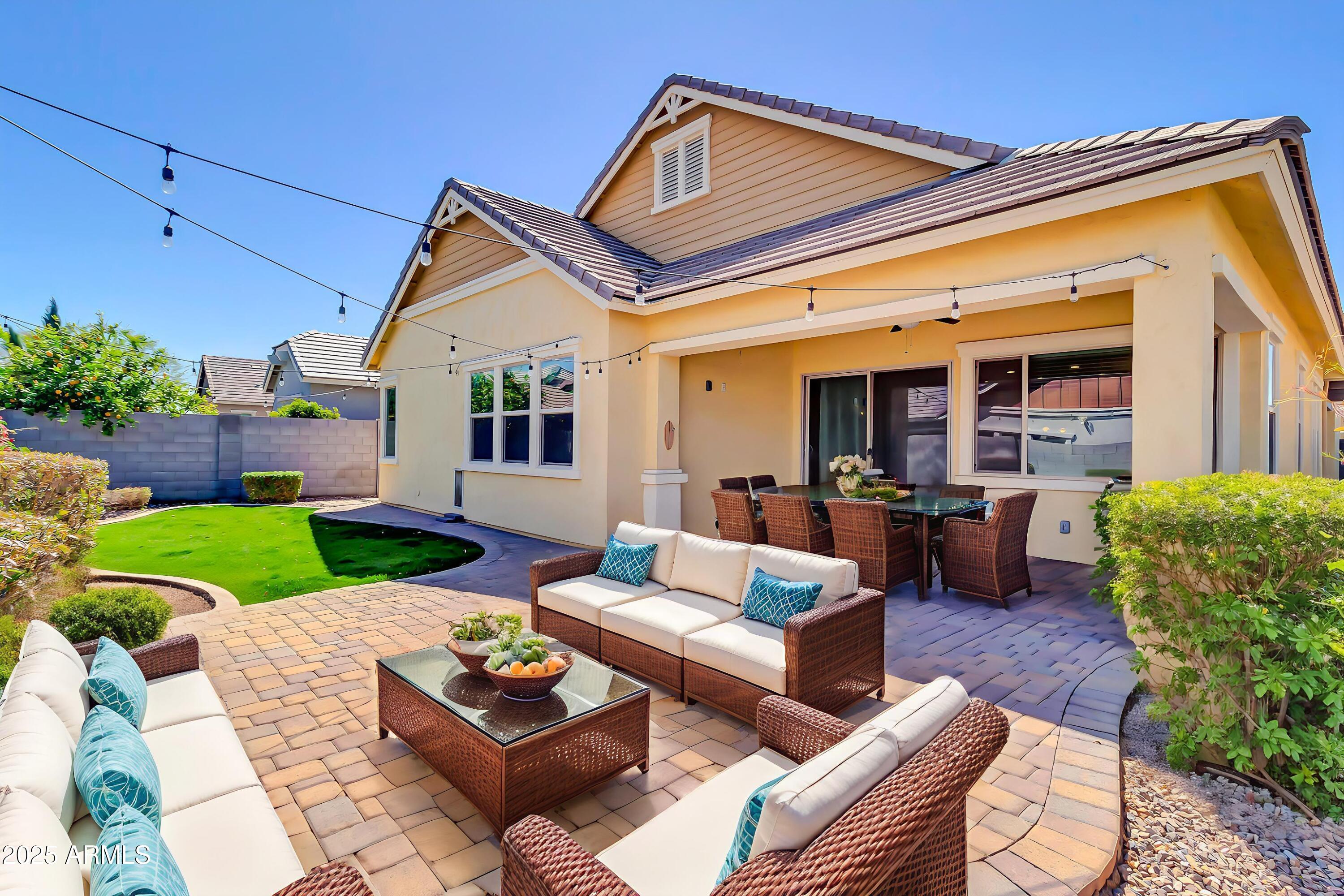 4342 E RONALD Street