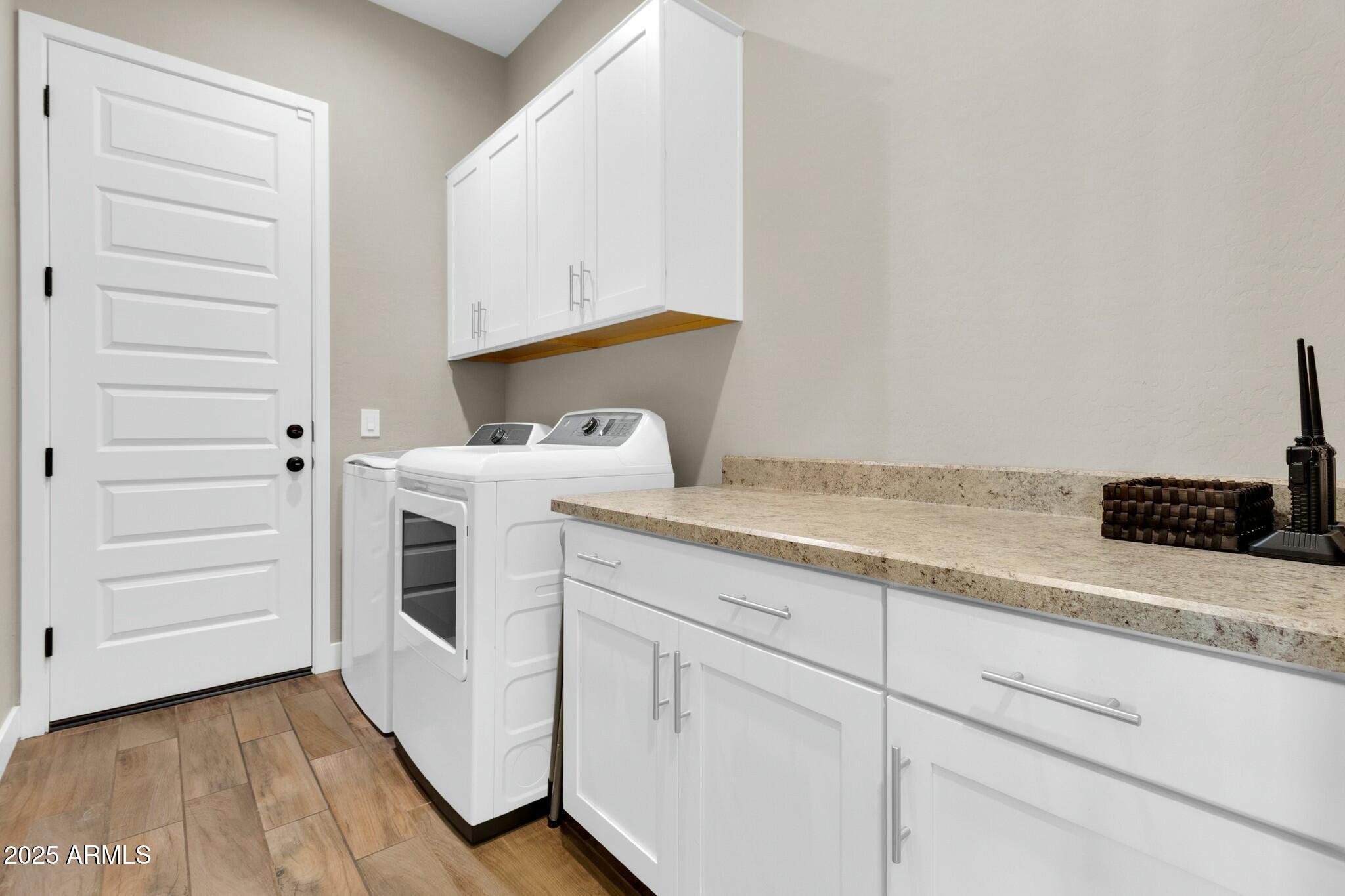 4342 E RONALD Street