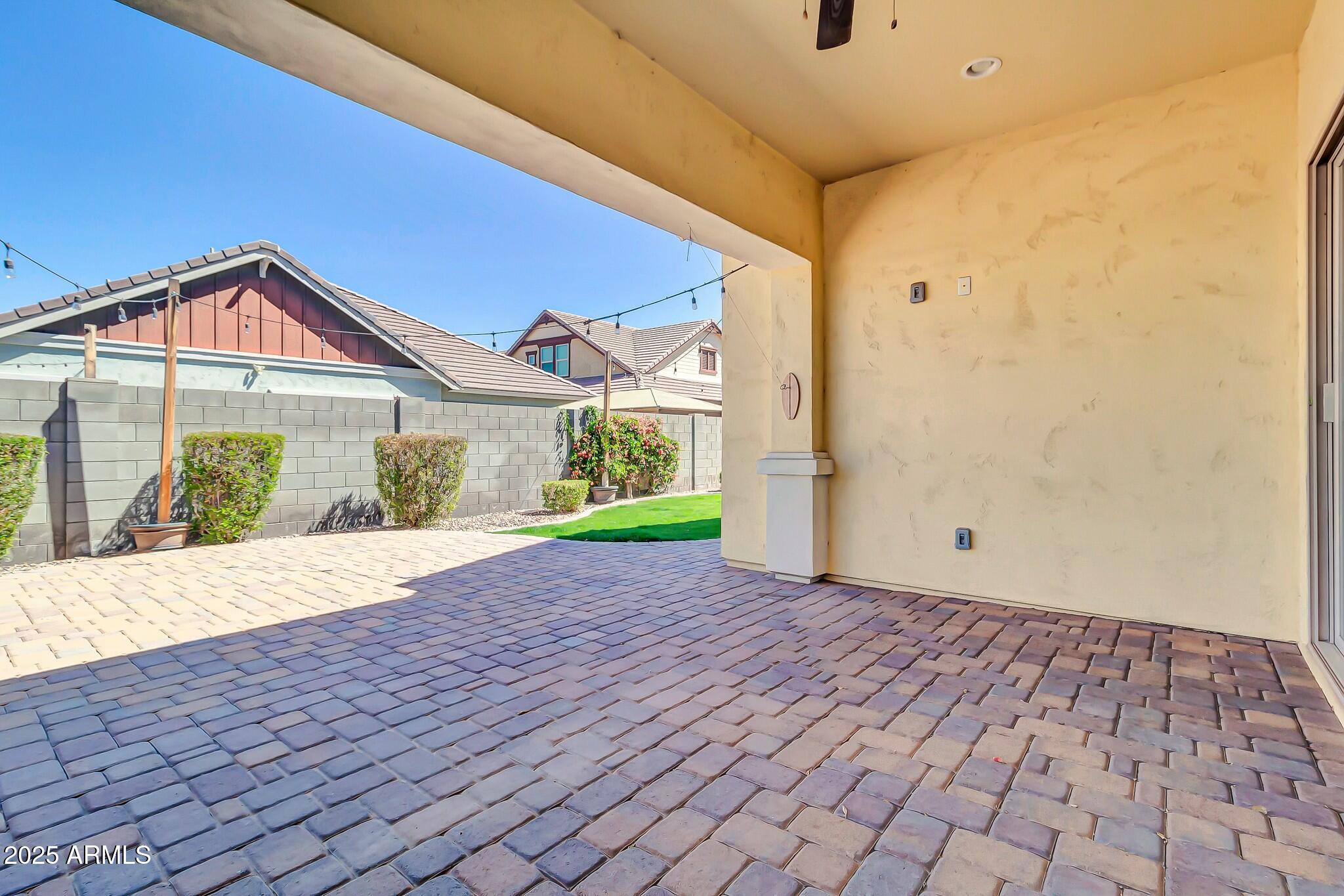 4342 E RONALD Street