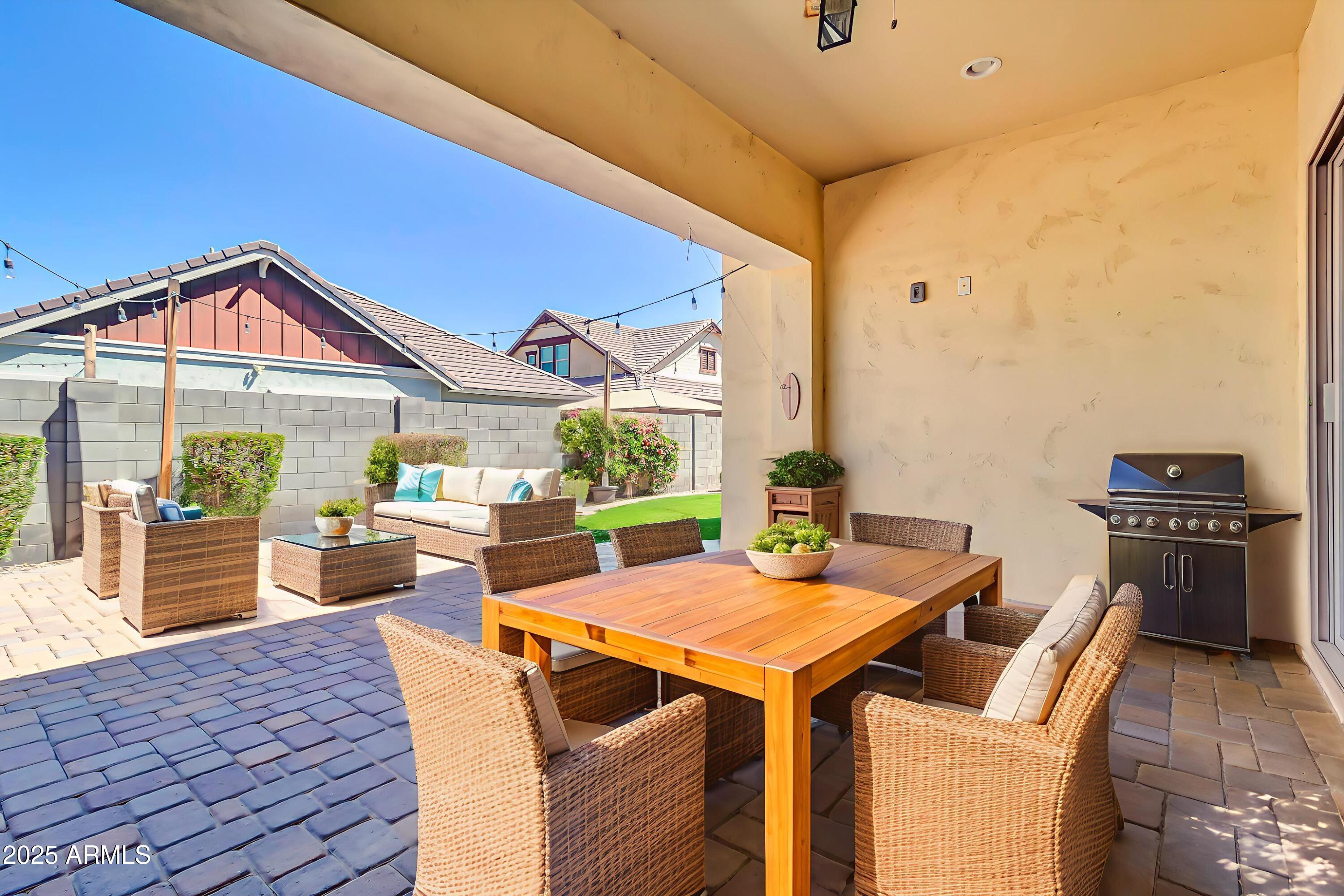 4342 E RONALD Street