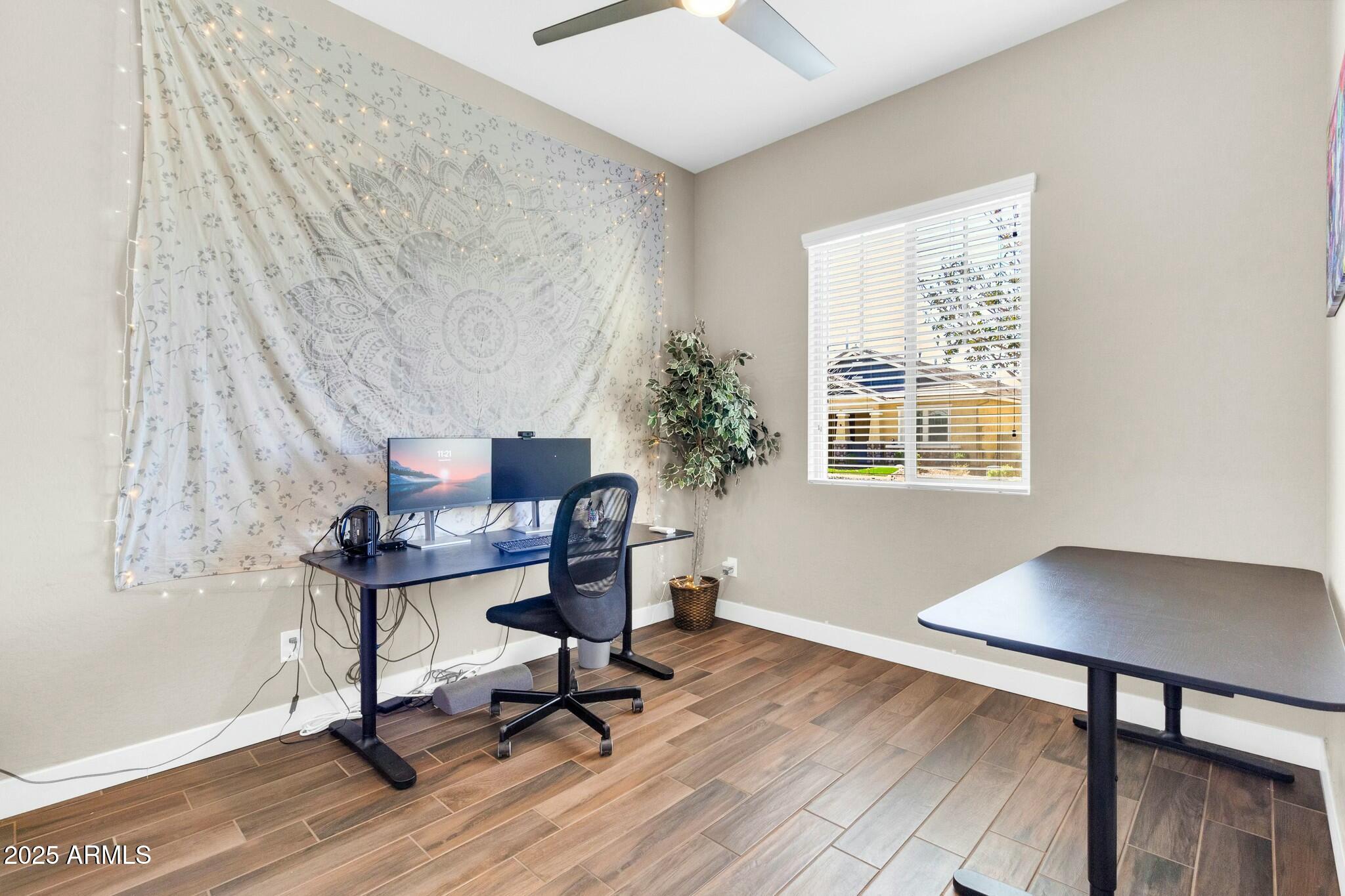 4342 E RONALD Street