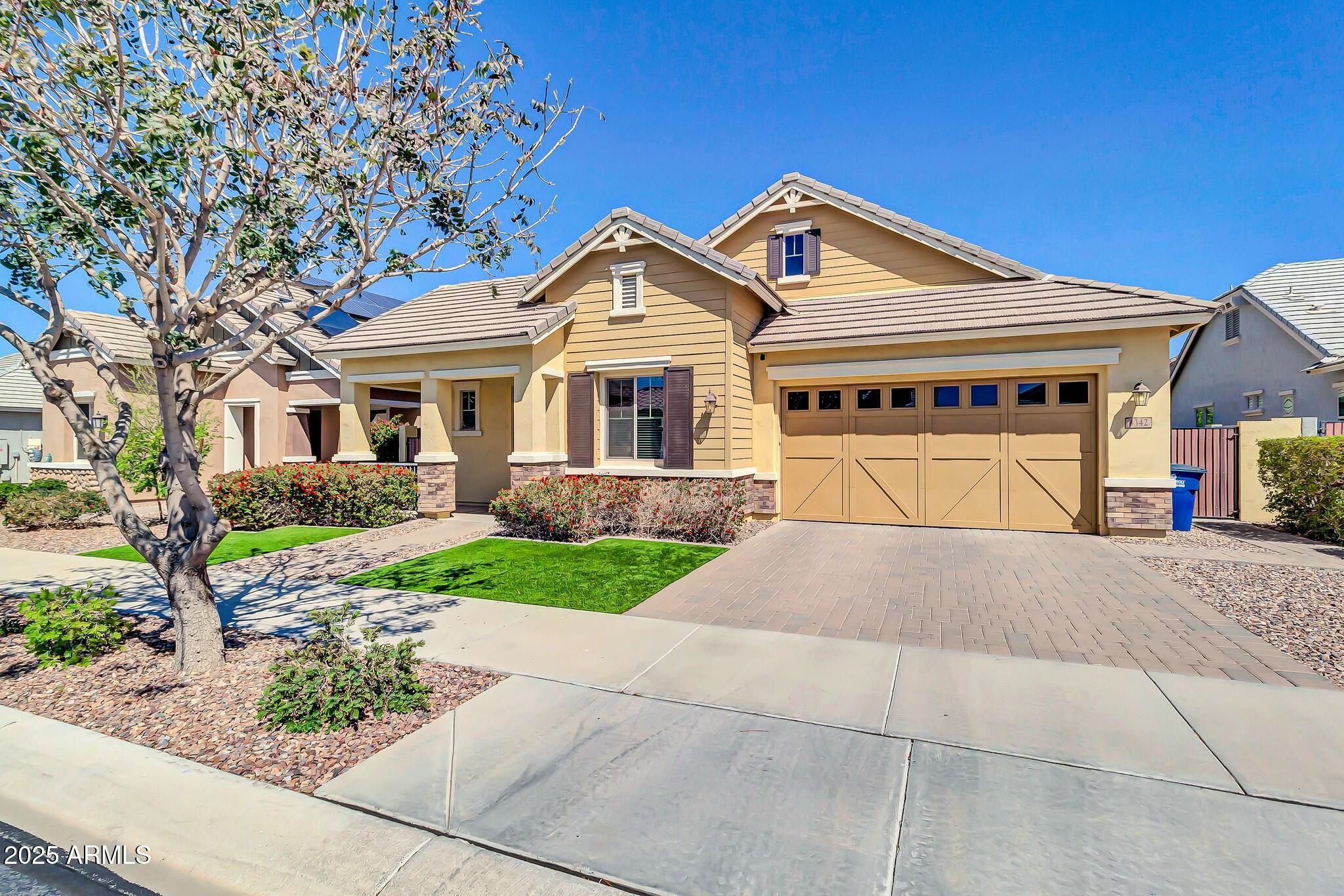 4342 E RONALD Street