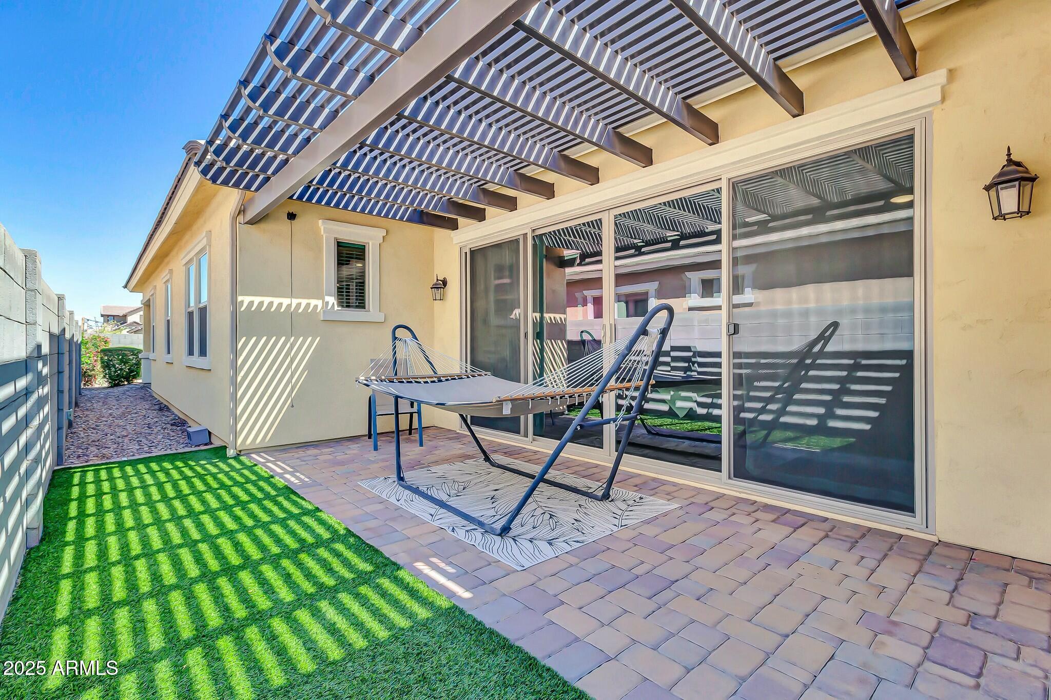 4342 E RONALD Street