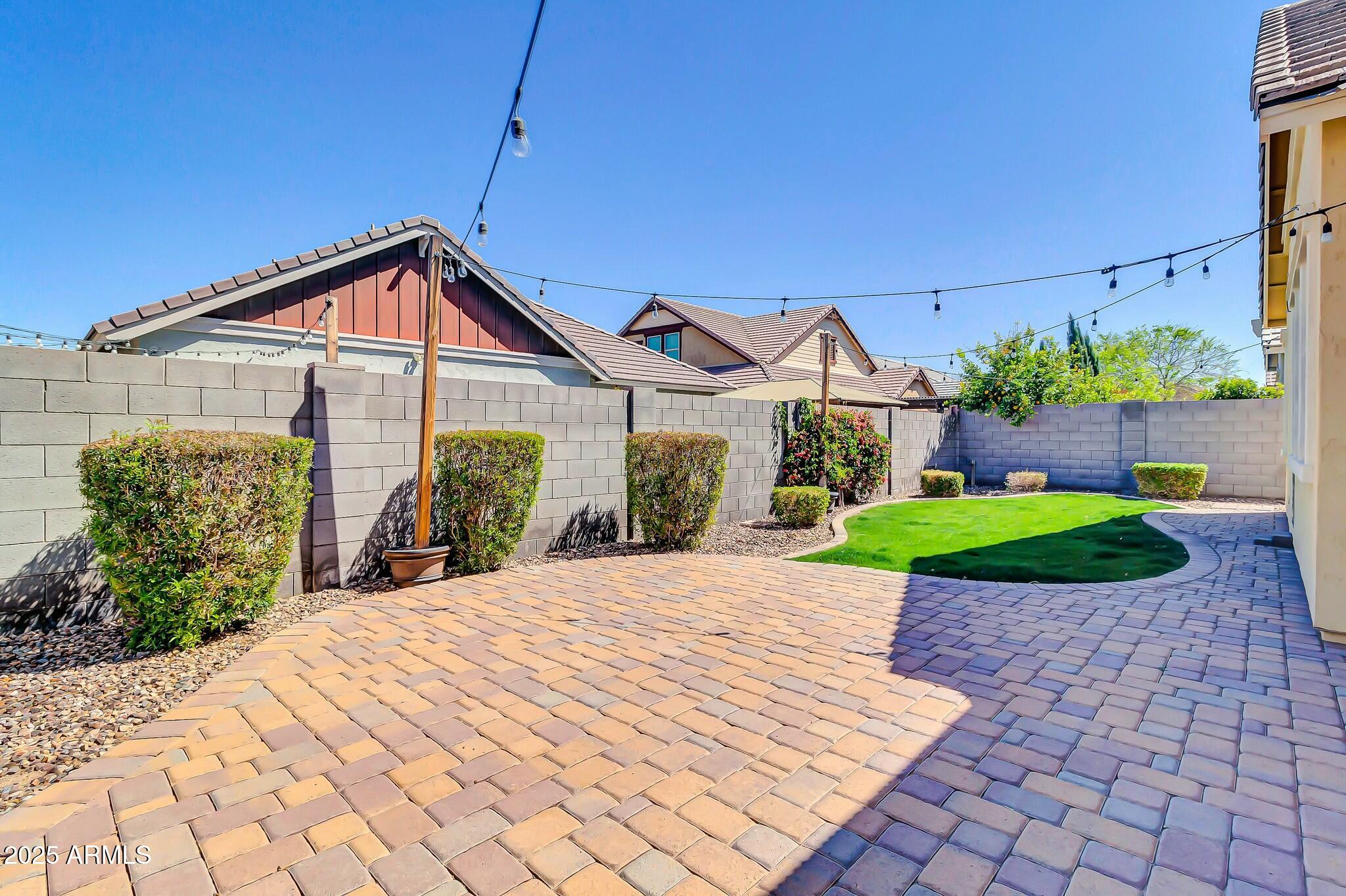 4342 E RONALD Street